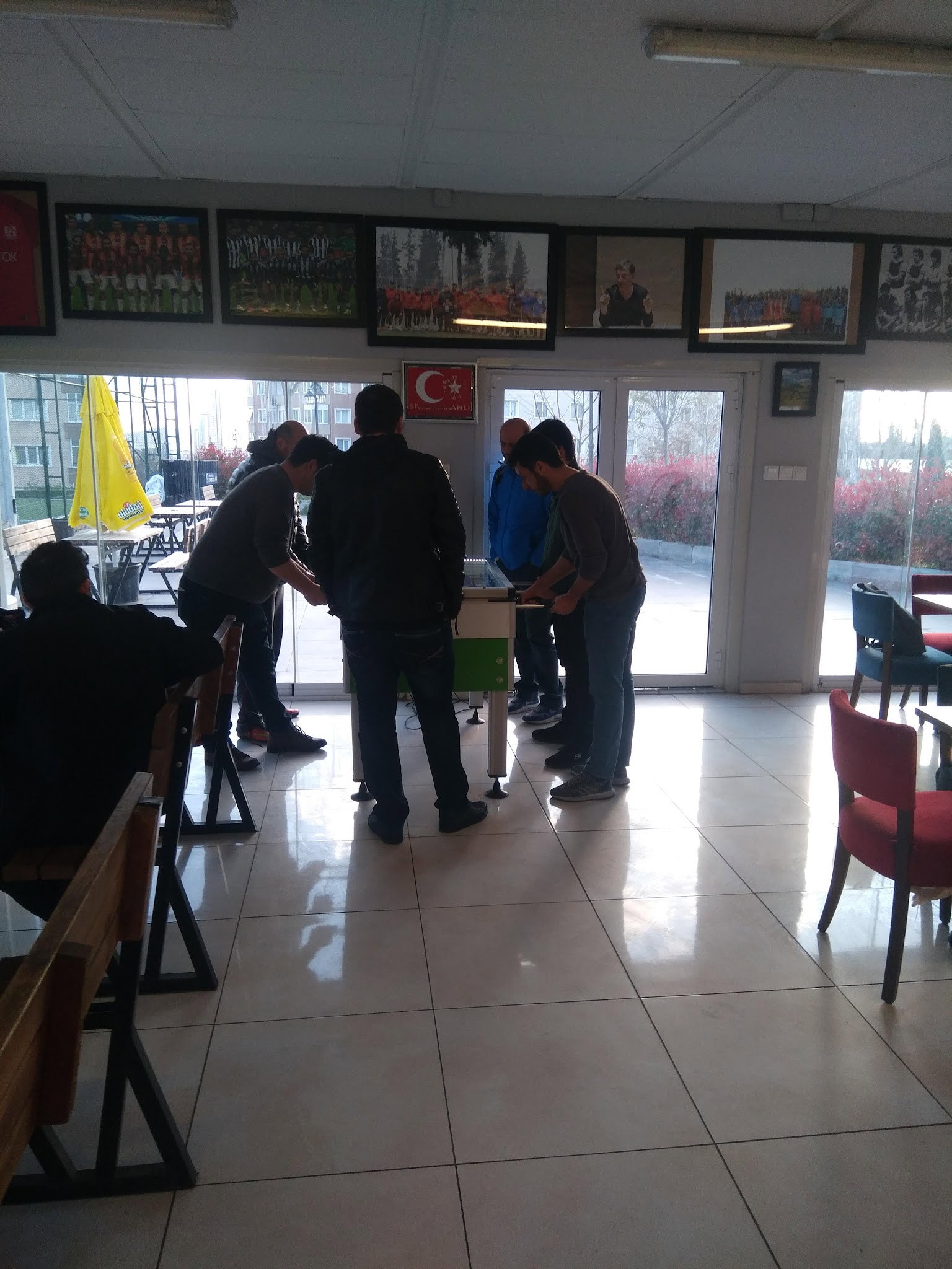 Öncü Halı Saha & Cafe