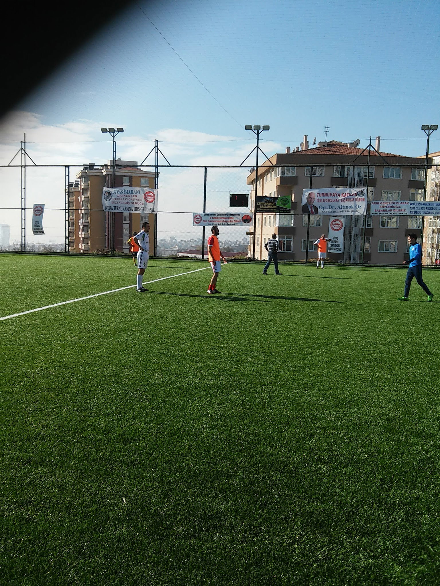 Öncü Halı Saha & Cafe