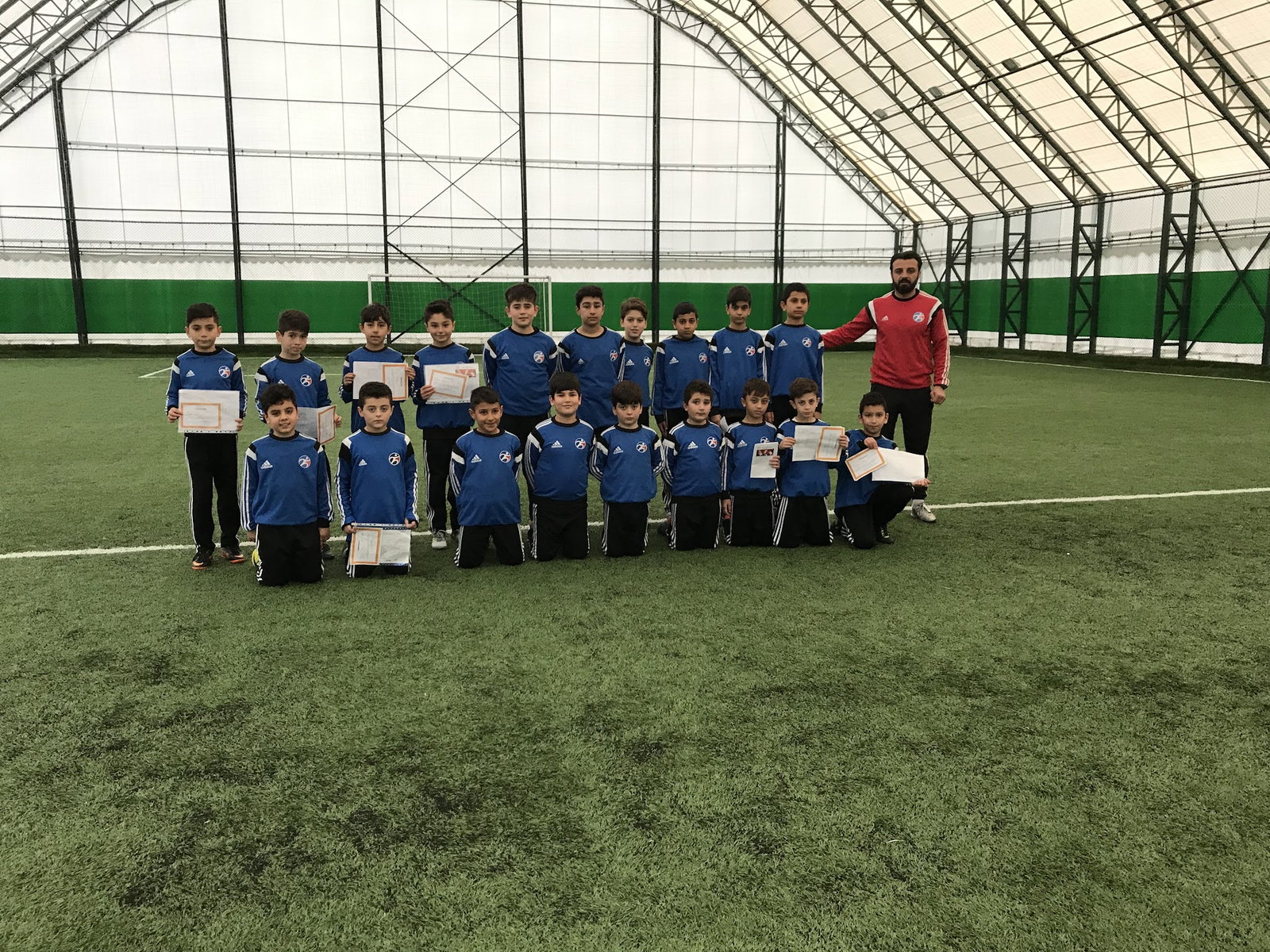 Öncü Halı Saha & Cafe