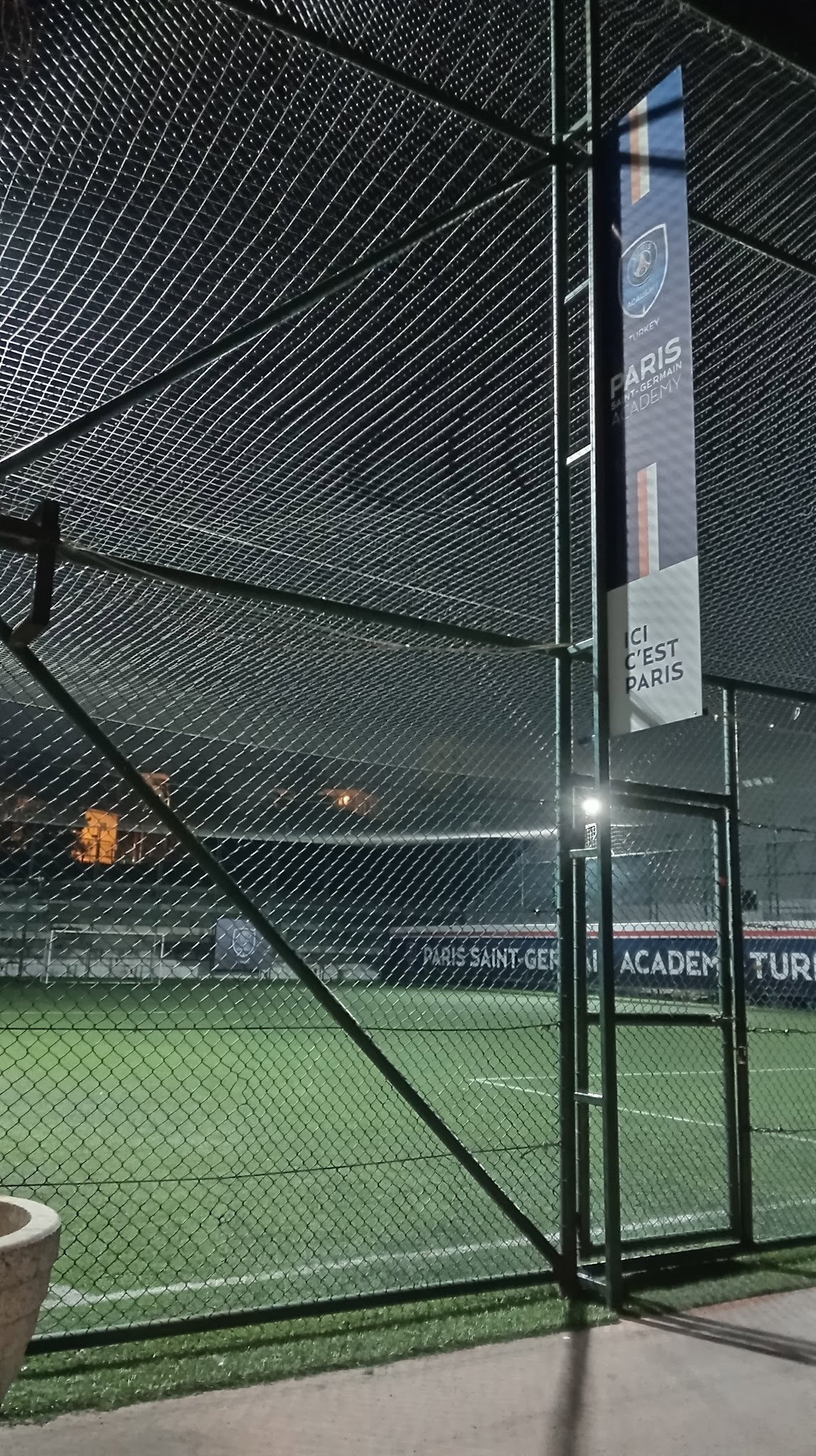 Öncü Halı Saha & Cafe