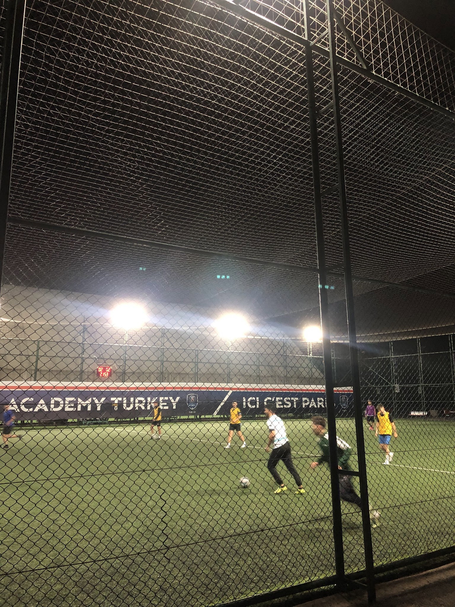 Öncü Halı Saha & Cafe