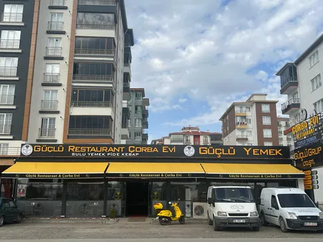Güçlü Yemek resimleri