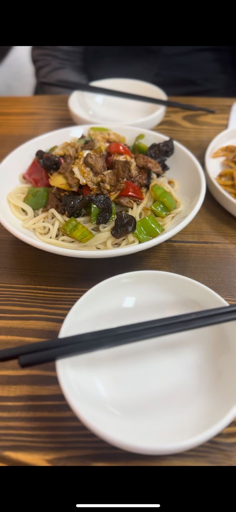 Sahra Uygur Restaurant/Sahra面馆/中餐