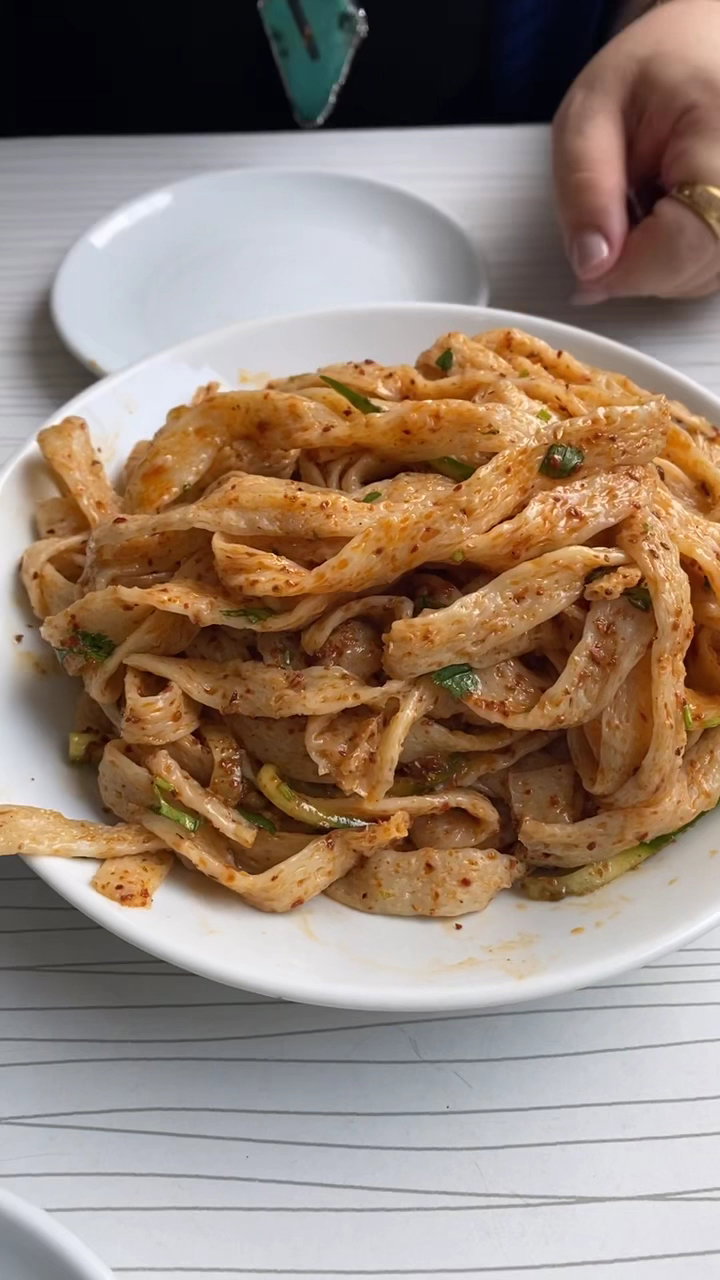 Sahra Uygur Restaurant/Sahra面馆/中餐