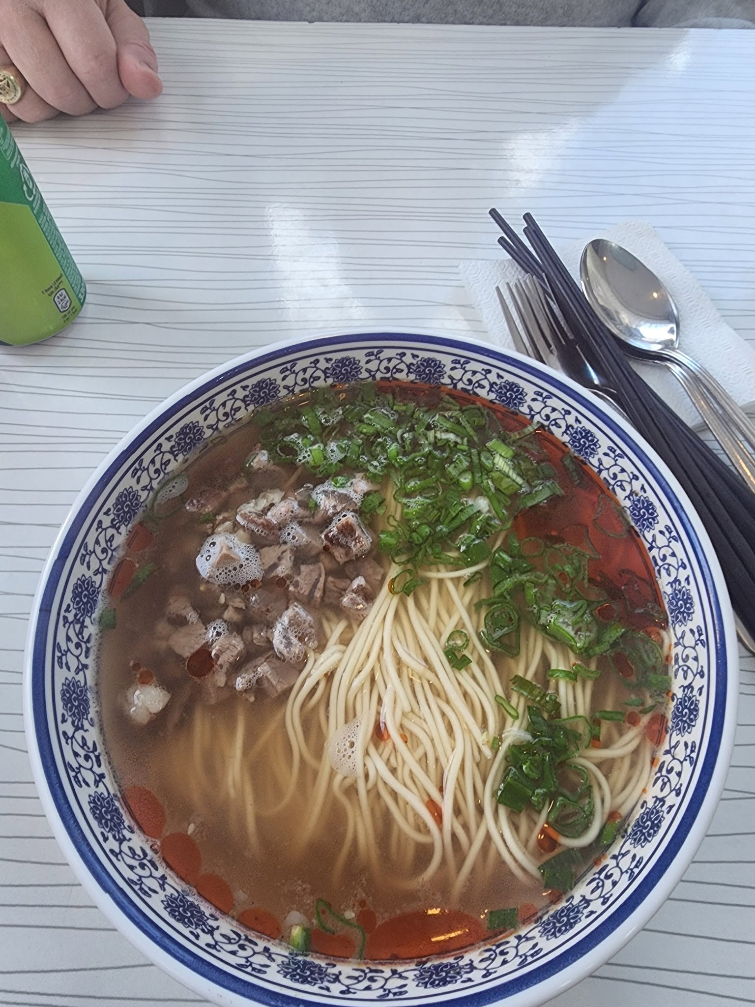 Sahra Uygur Restaurant/Sahra面馆/中餐