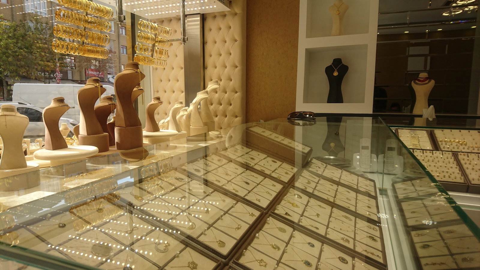 Altınşah Kuyumculuk Ve Mücevherat