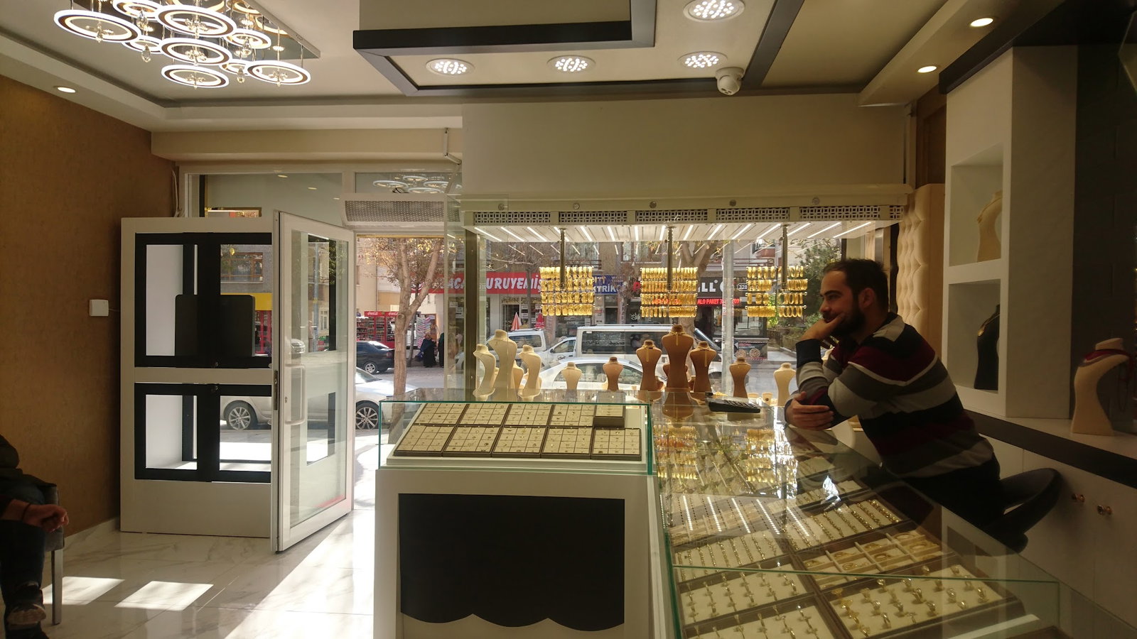 Altınşah Kuyumculuk Ve Mücevherat