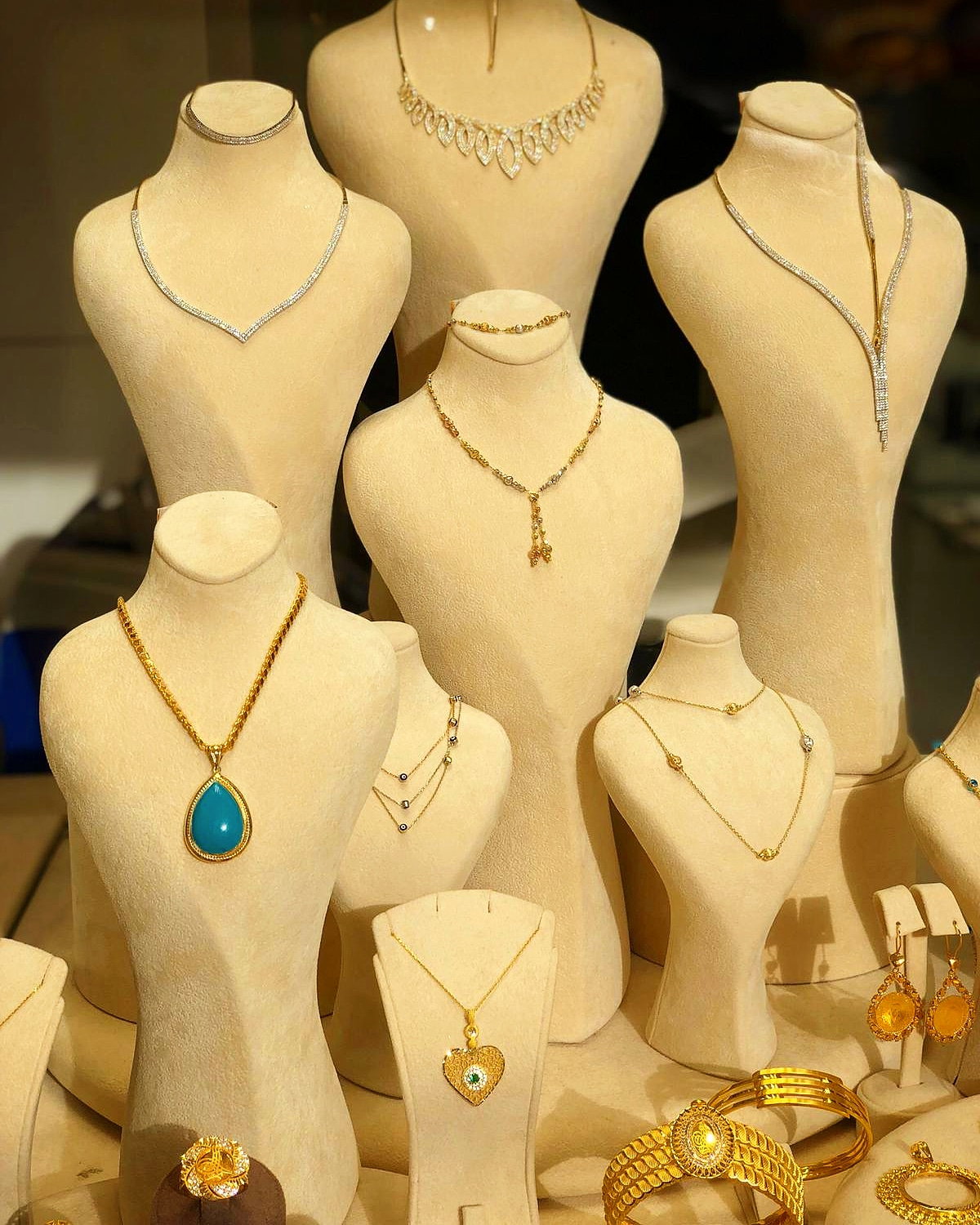 Altınşah Kuyumculuk Ve Mücevherat