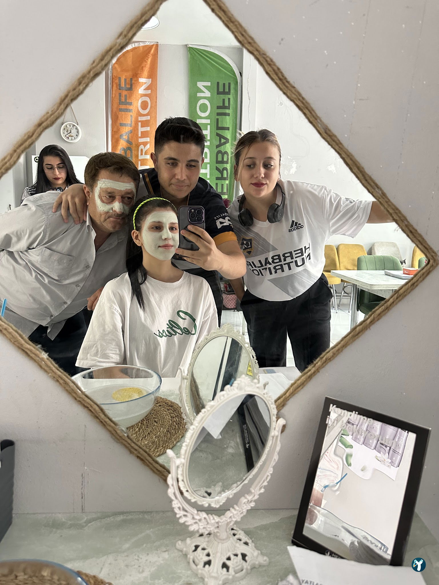 Herbalife Eli̇t Akti̇f Yaşam Merkezi̇ Demetevler Yahyalar Yeni̇mahalle