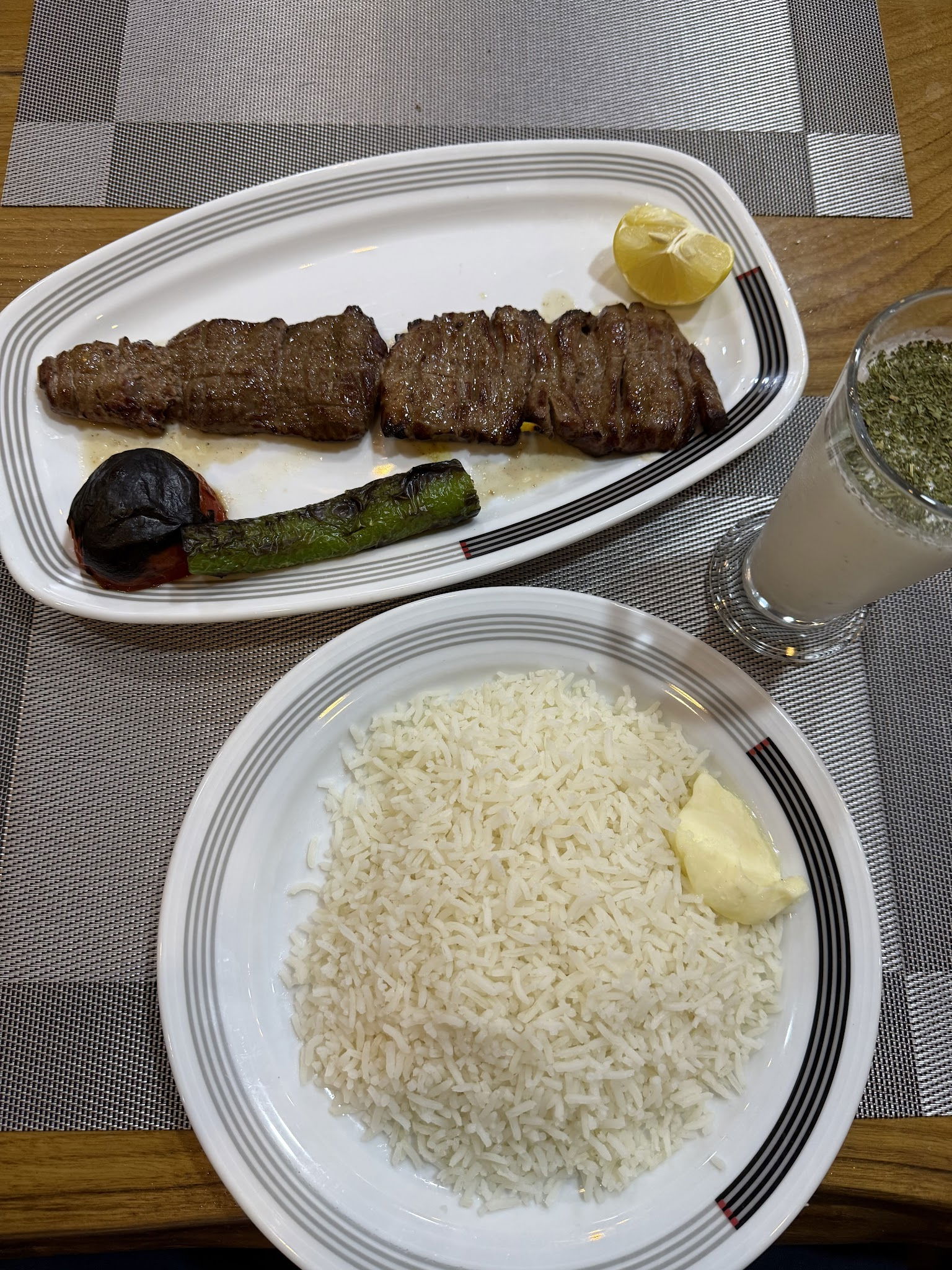 Daryakenar Restaurant