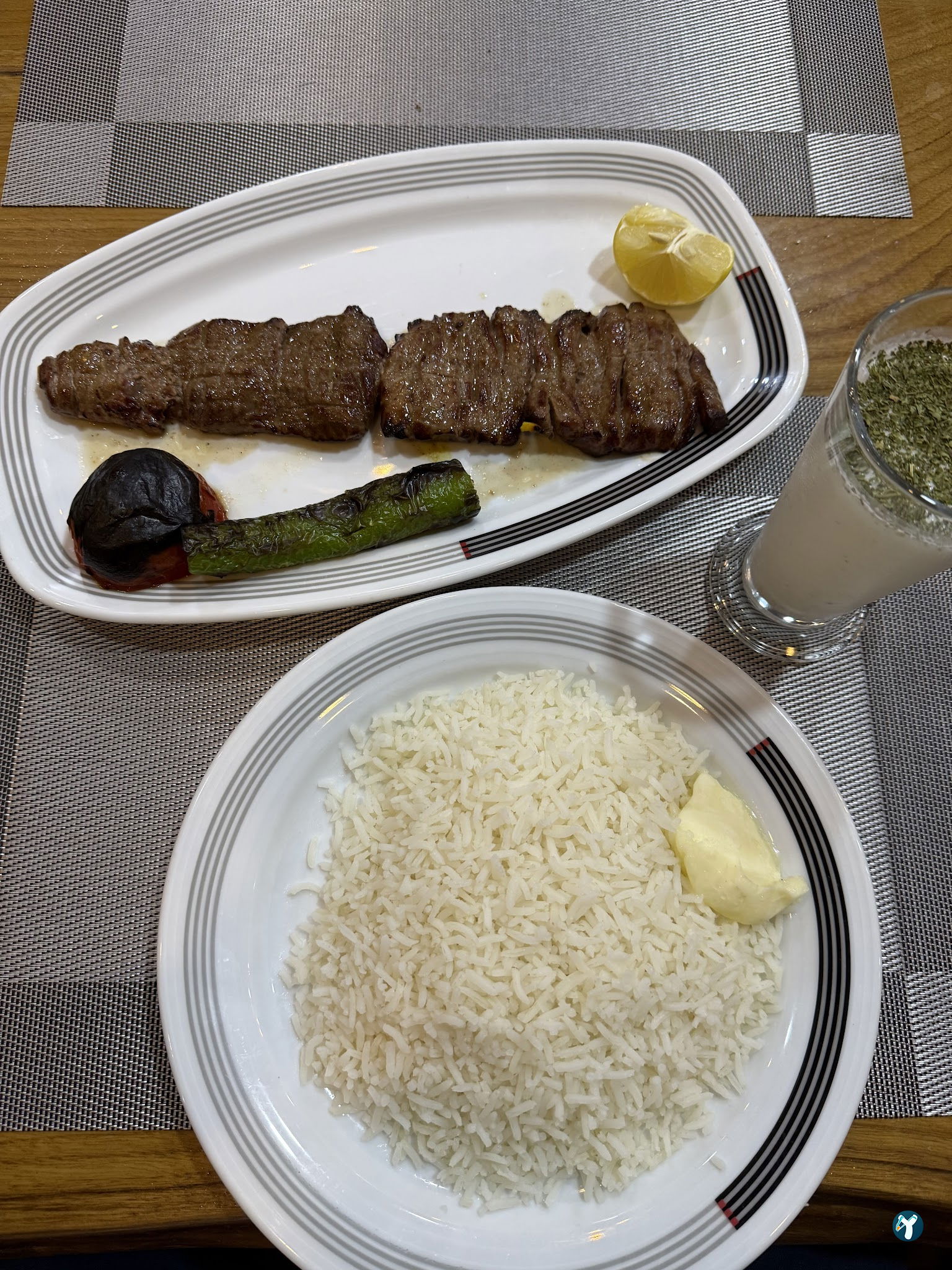 Daryakenar Restaurant