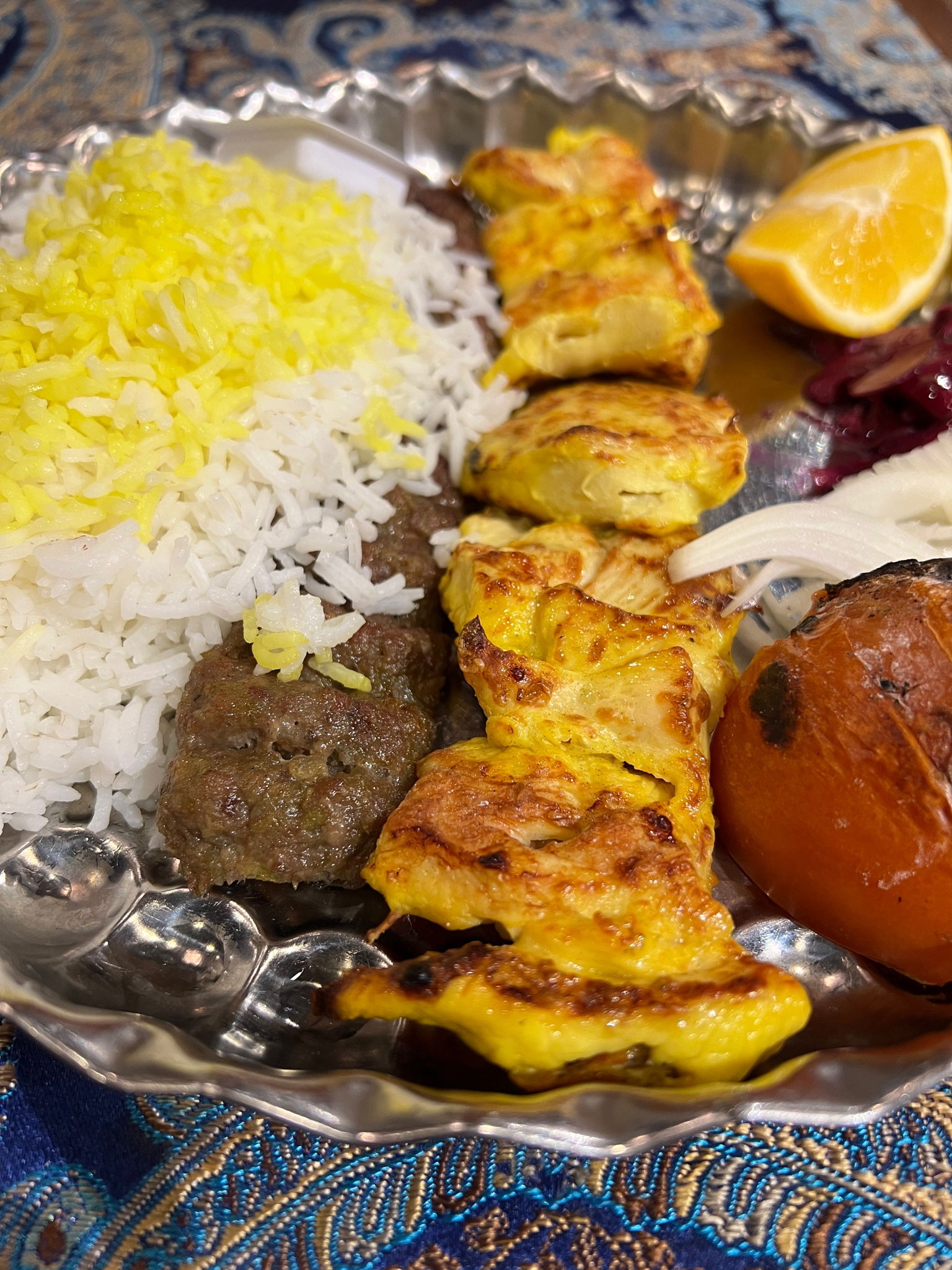 Daryakenar Restaurant