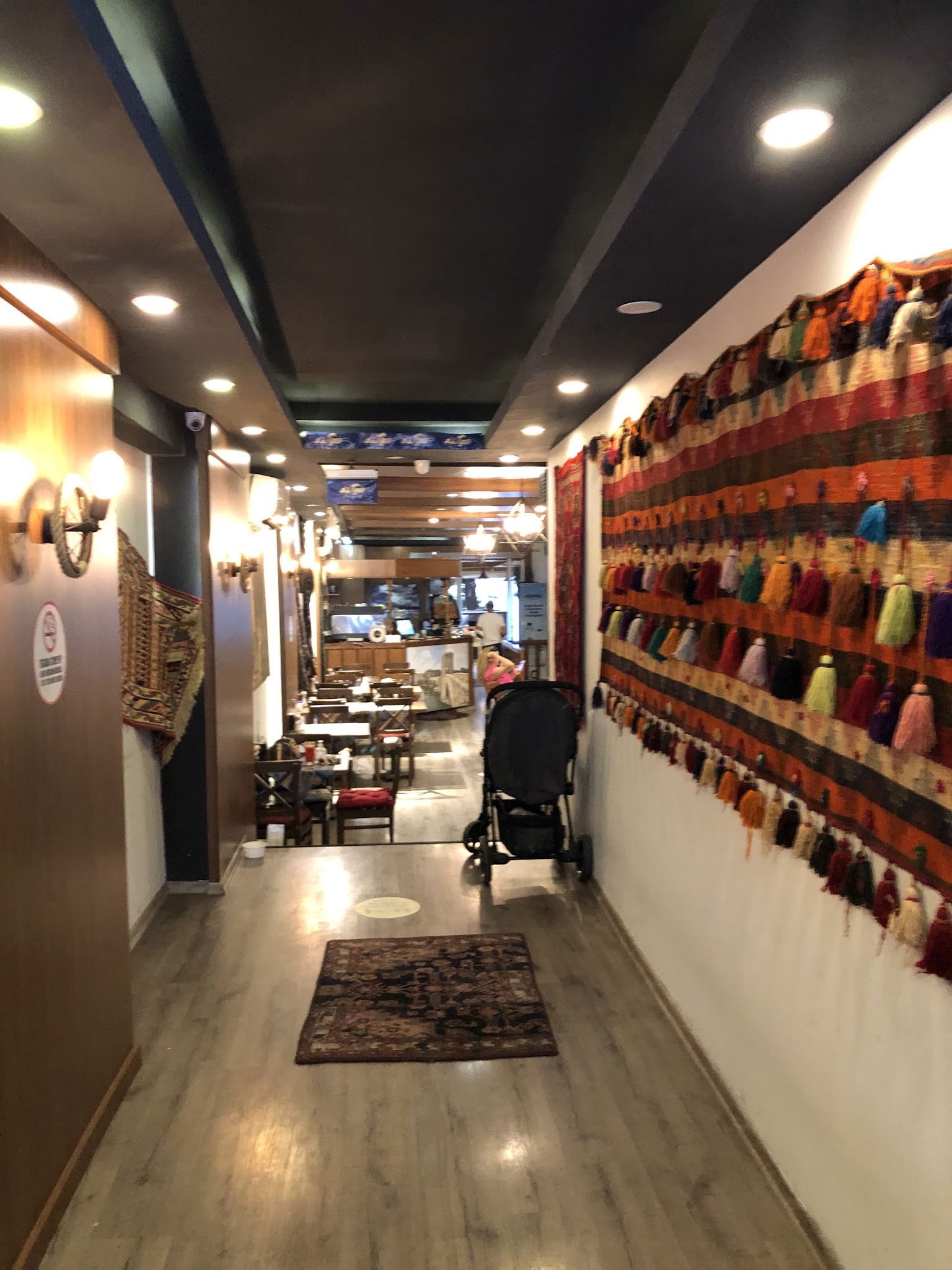 Daryakenar Restaurant