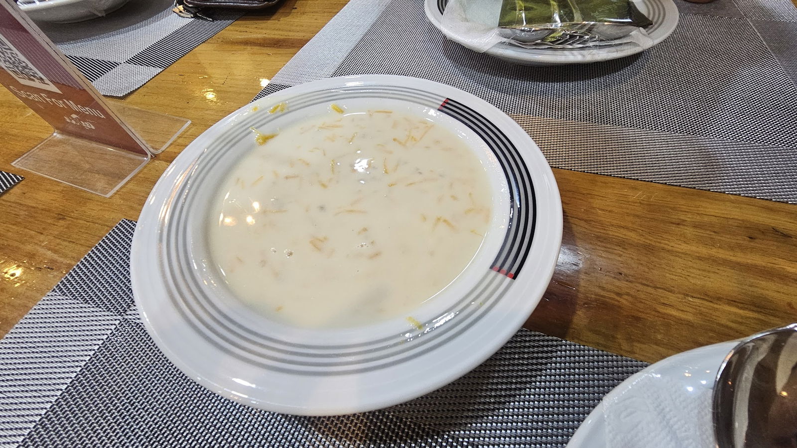 Daryakenar Restaurant