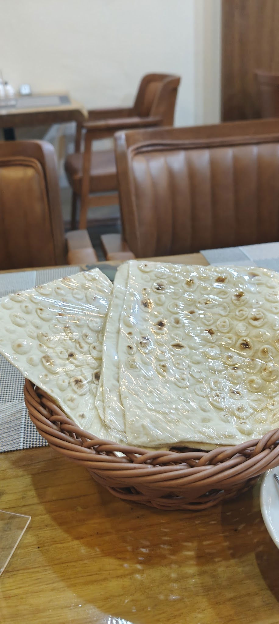 Daryakenar Restaurant