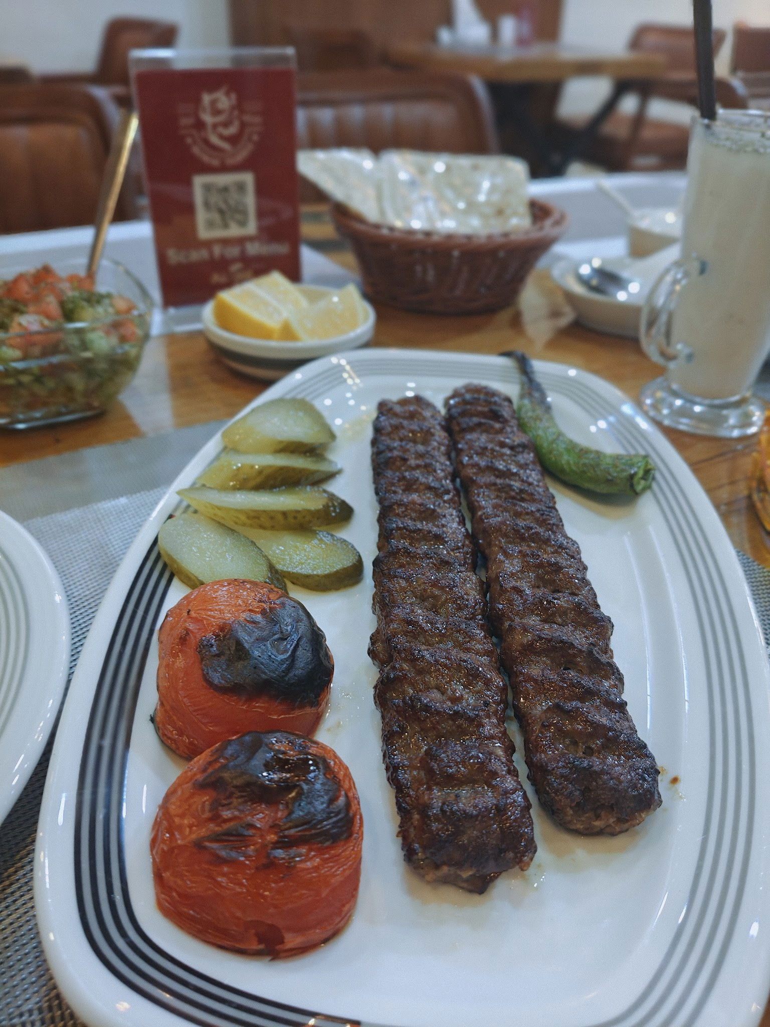 Daryakenar Restaurant