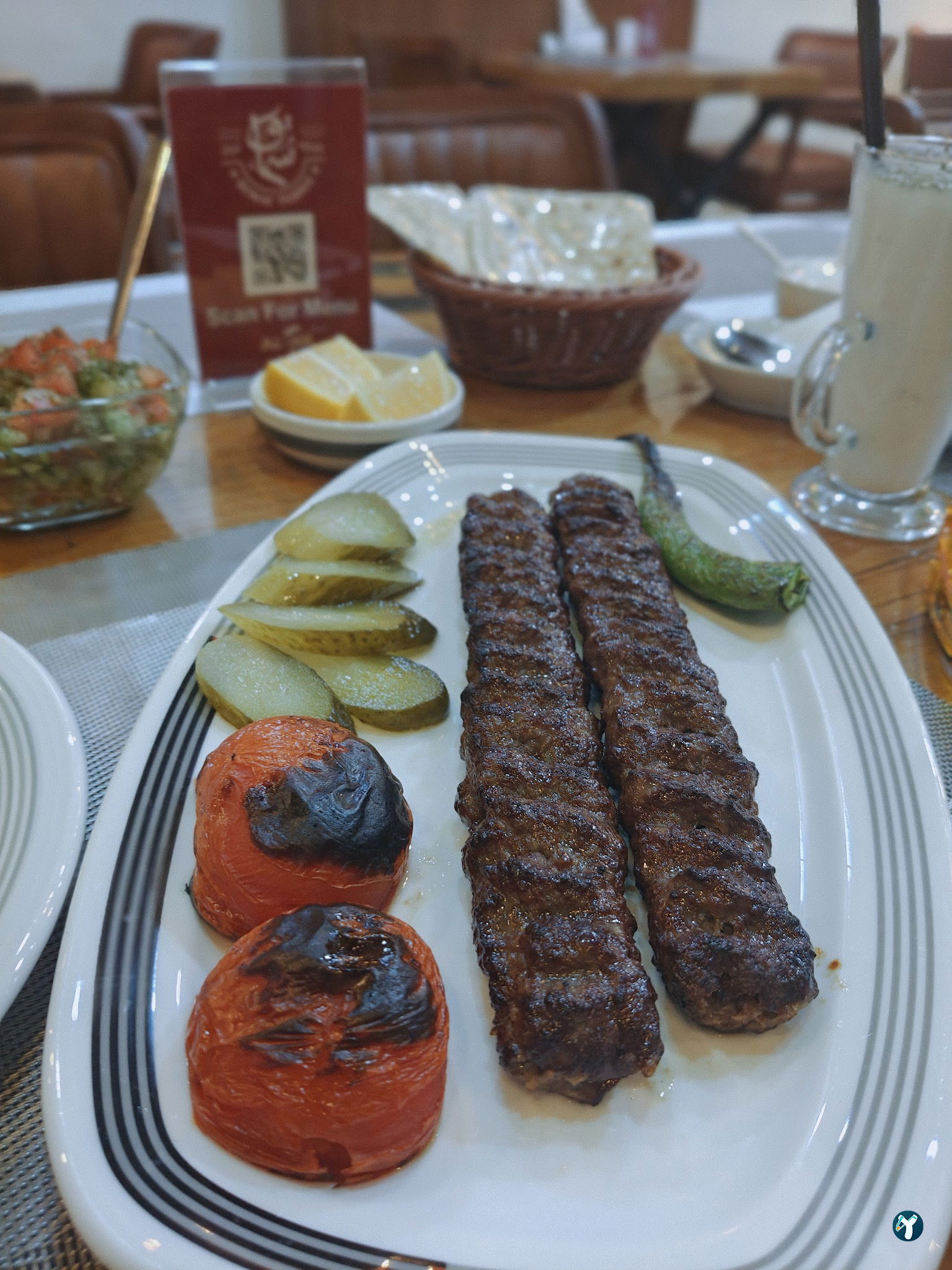 Daryakenar Restaurant