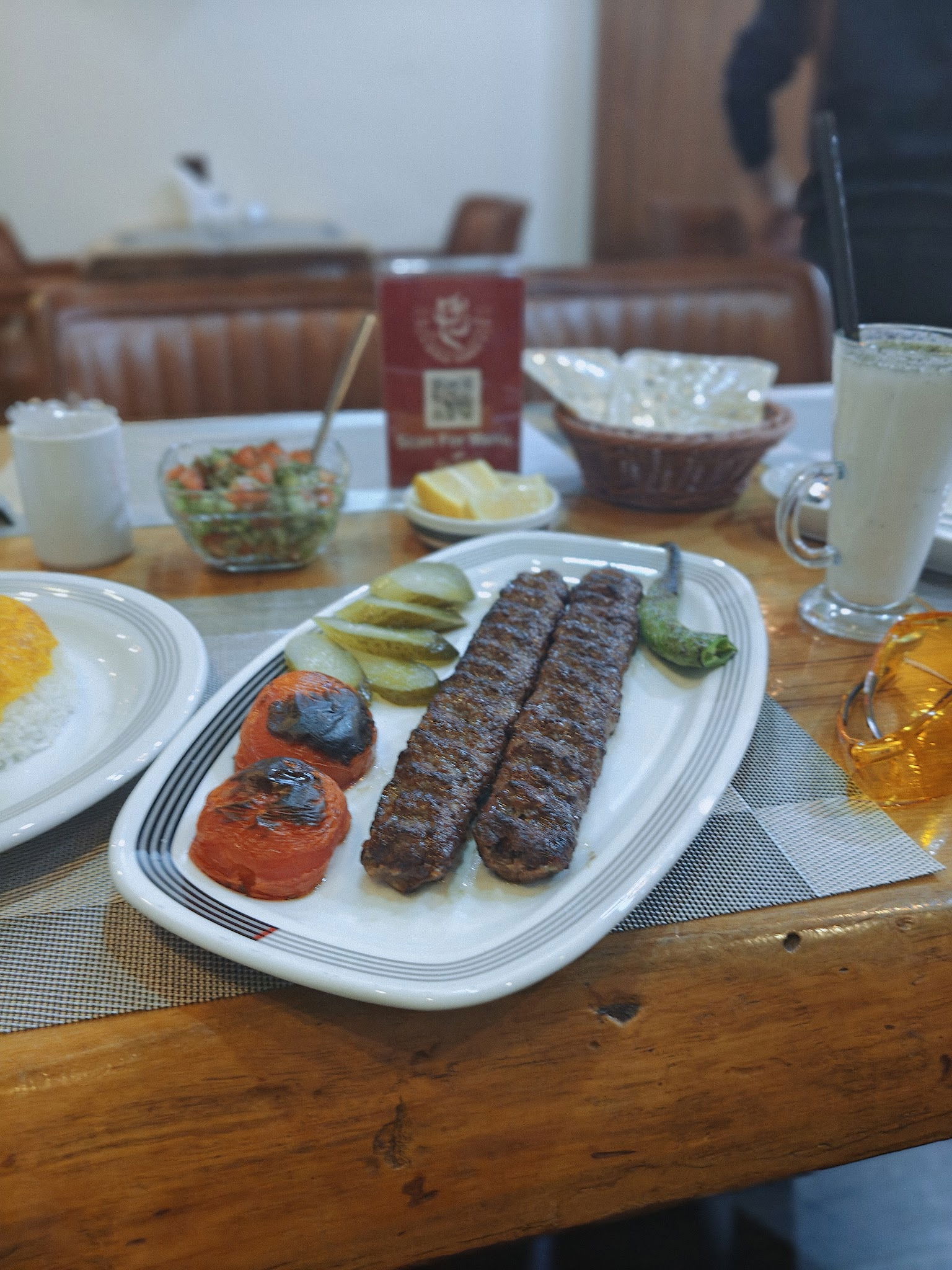 Daryakenar Restaurant