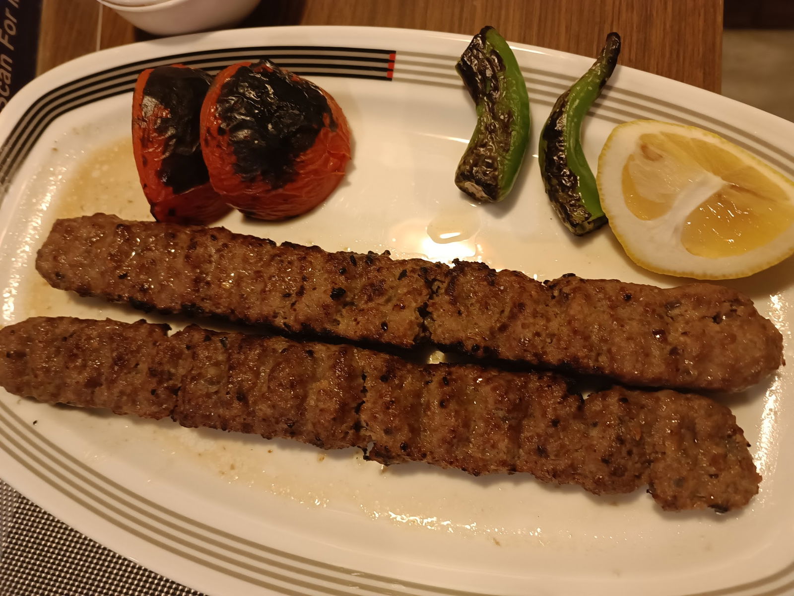 Daryakenar Restaurant
