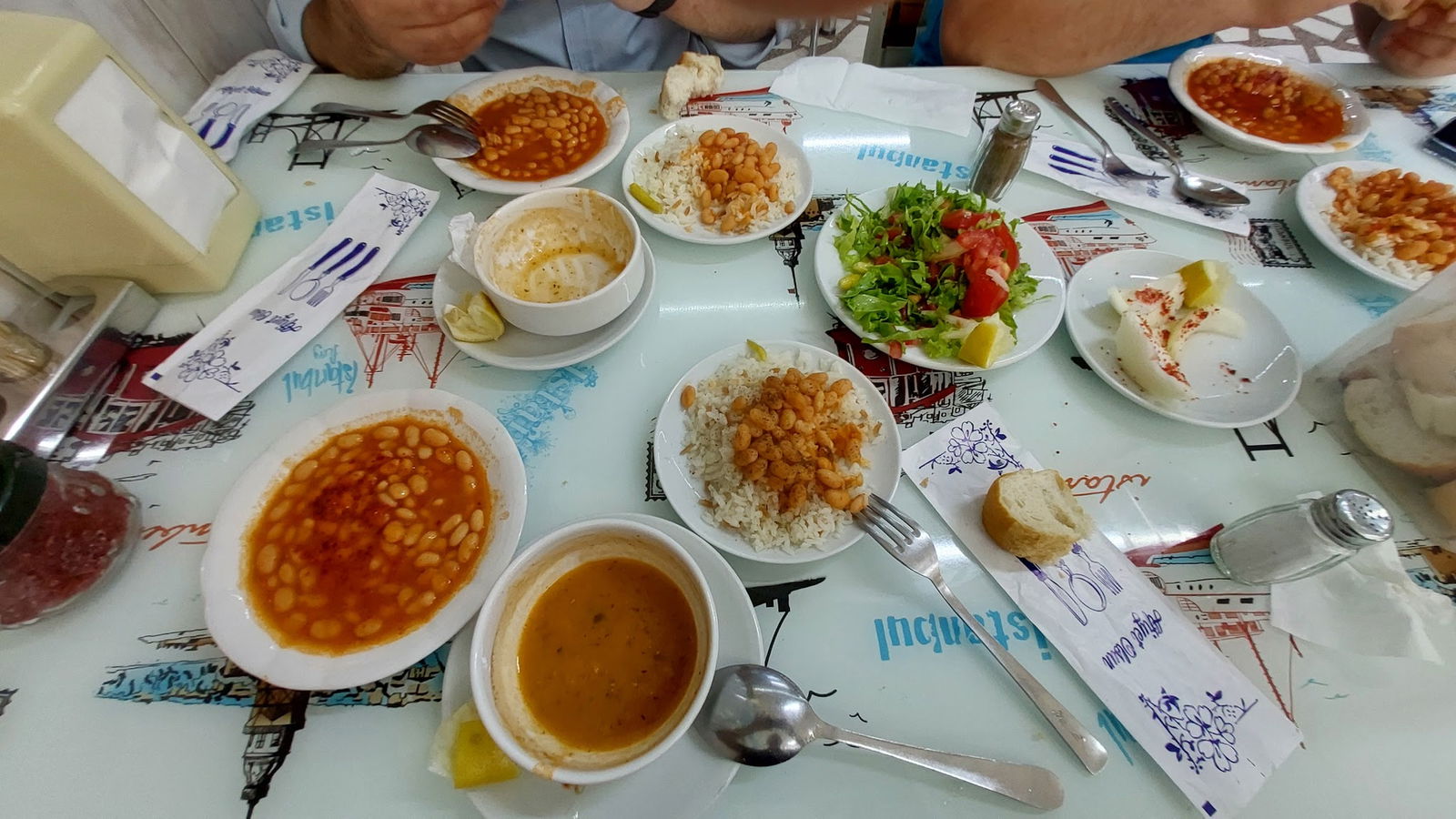 Simsekler Pide Ve Kebap Salonu