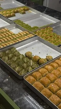 ALİ USTA BAKLAVALARI resimleri