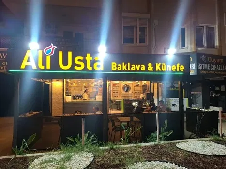 ALİ USTA BAKLAVALARI resimleri