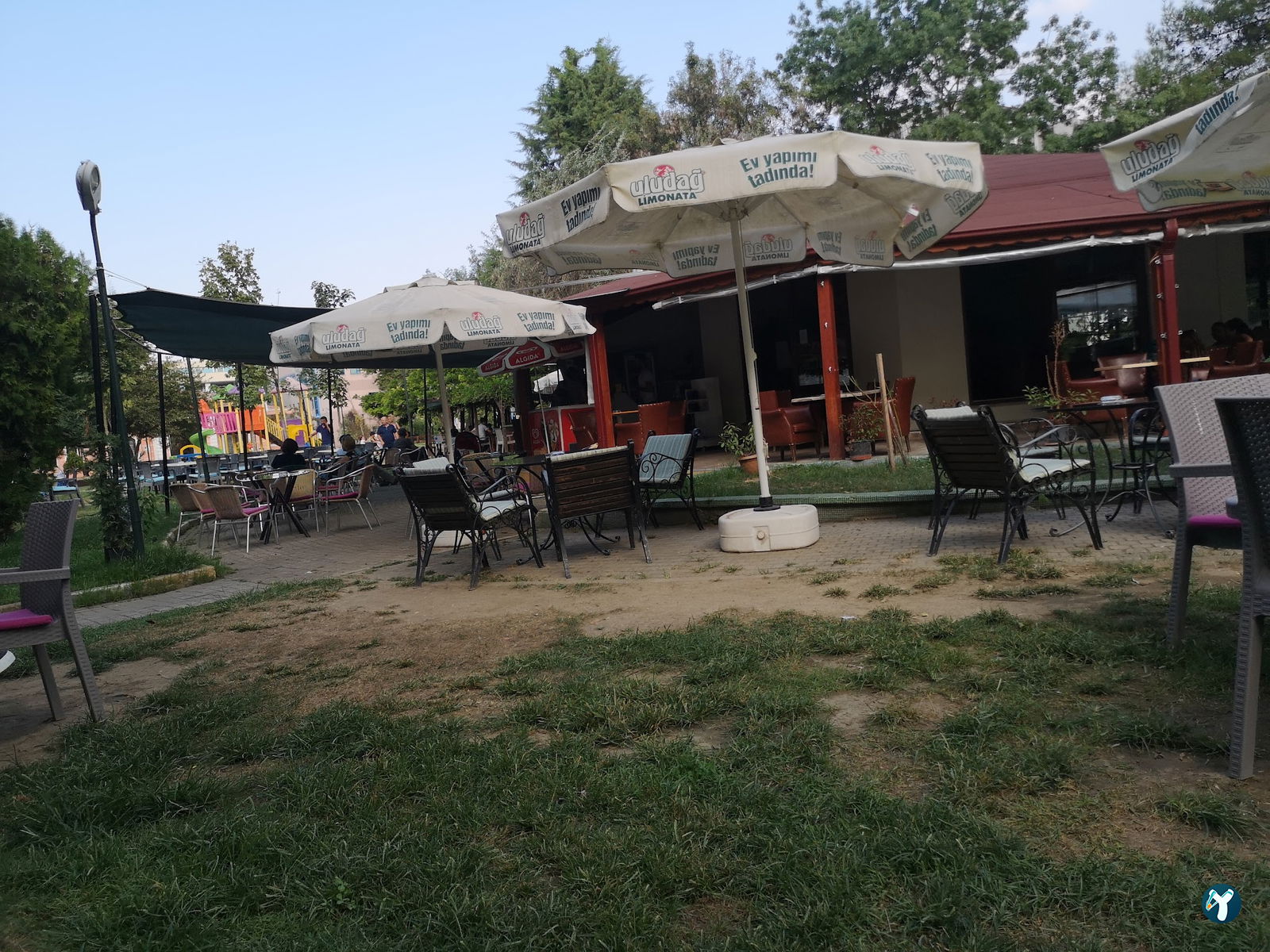 The Cars Cafe (Eski Prestij Cafe)