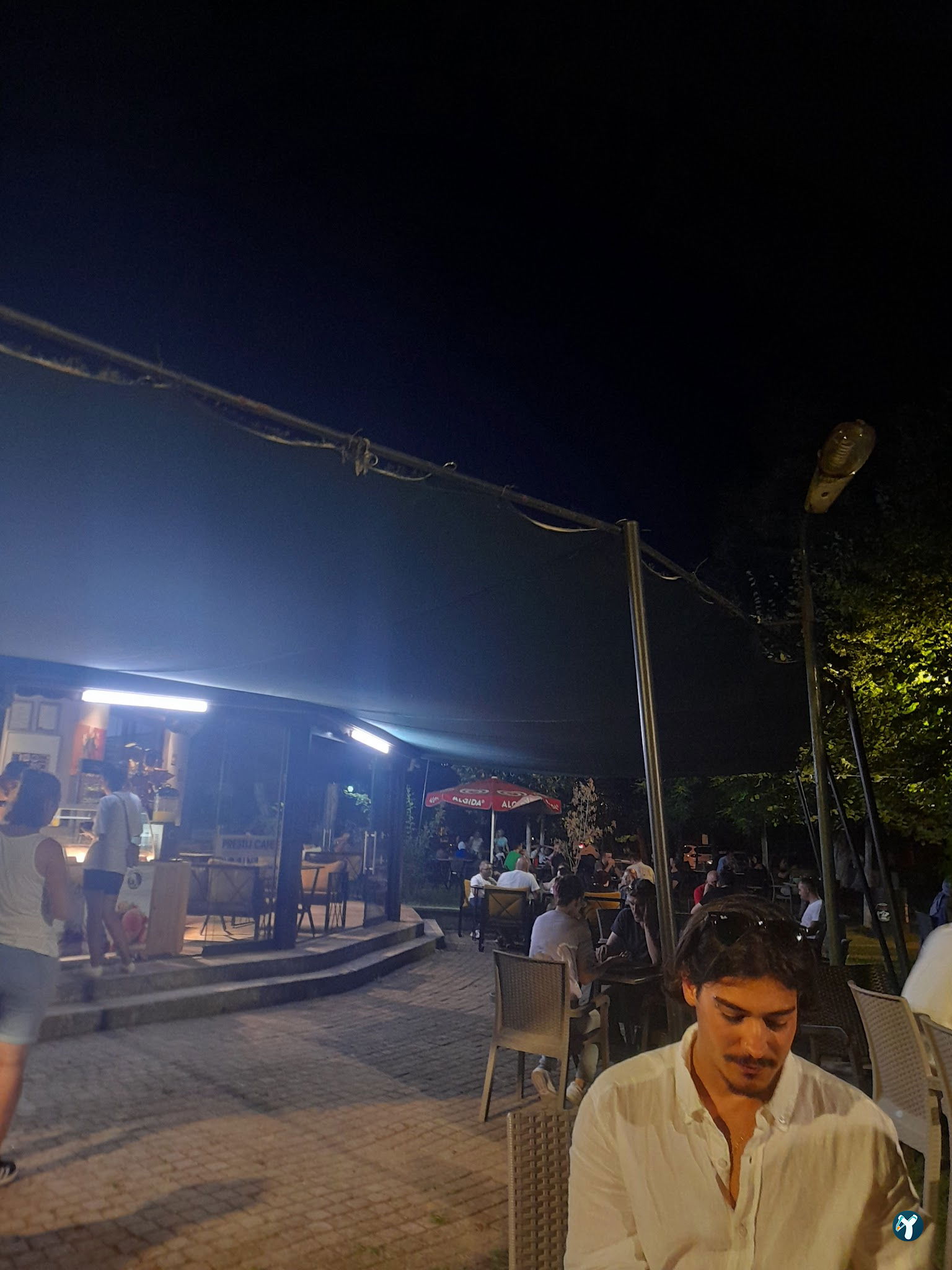 The Cars Cafe (Eski Prestij Cafe)
