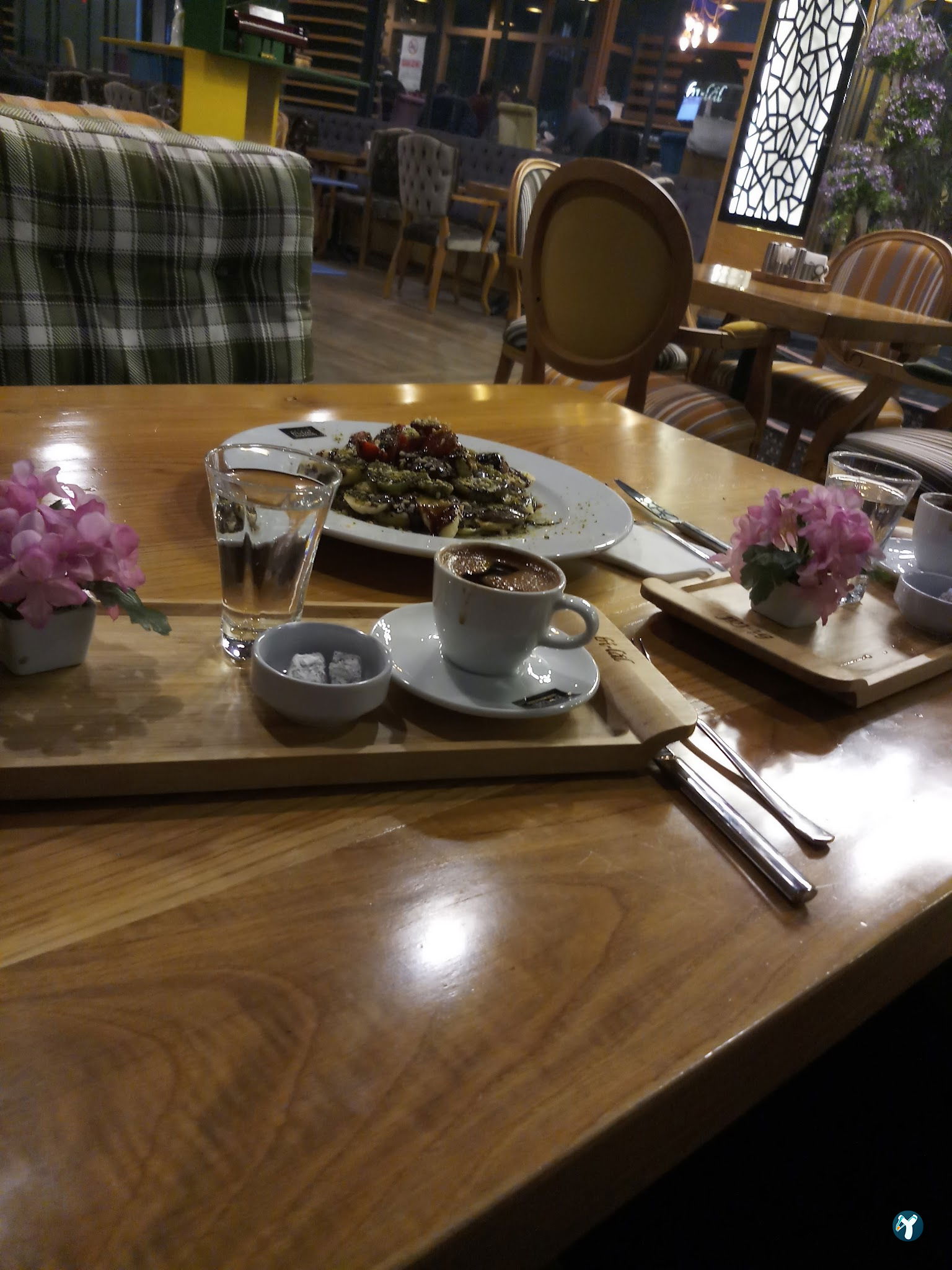 Bahçeli Cafe & Restaurant
