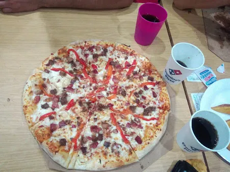 Domino's Pizza Üçyol resimleri