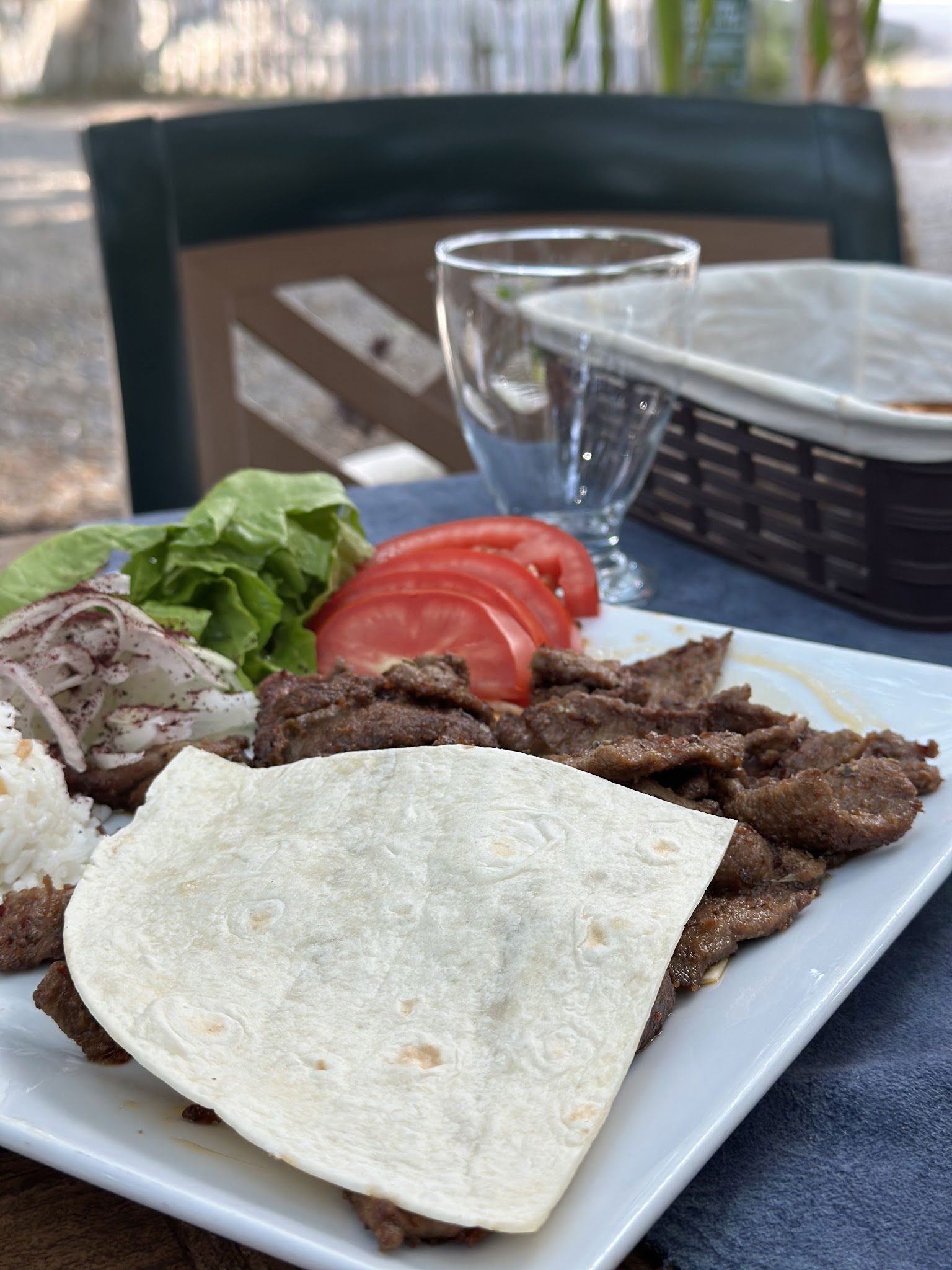 Çınar Restaurant Ve Kır Bahçesi