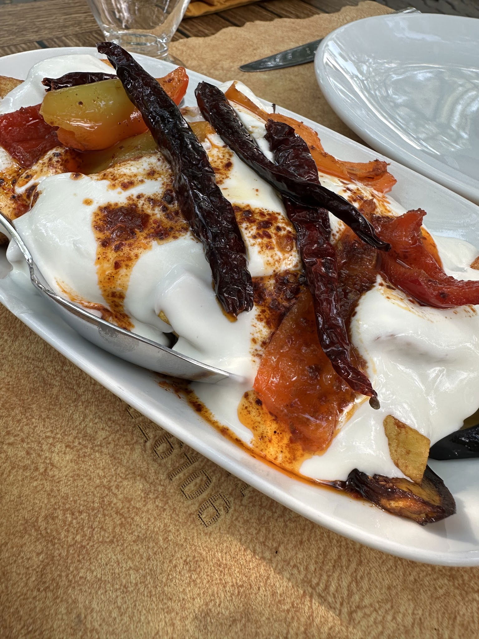 Çınar Restaurant Ve Kır Bahçesi