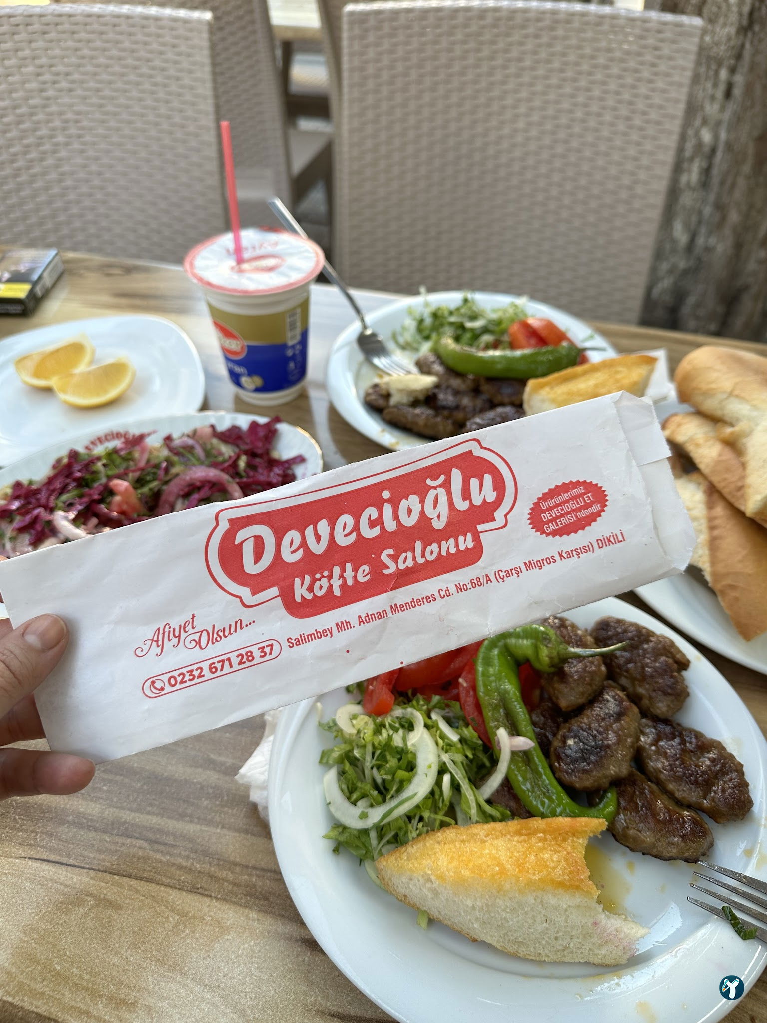 Devecioglu Kofte Salonu