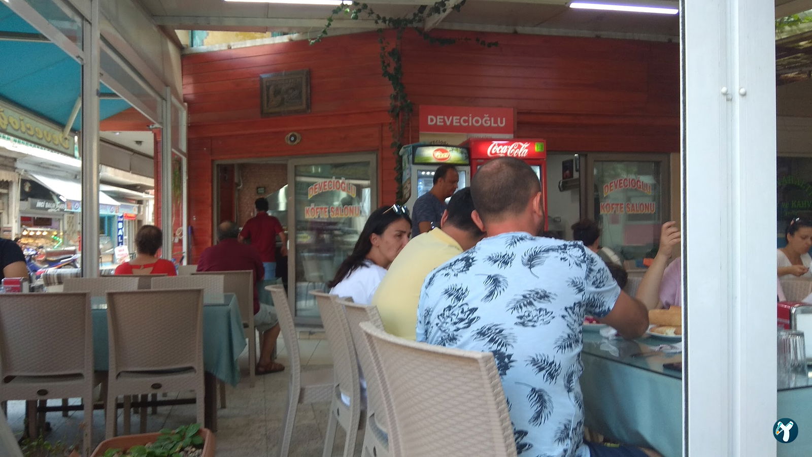 Devecioglu Kofte Salonu