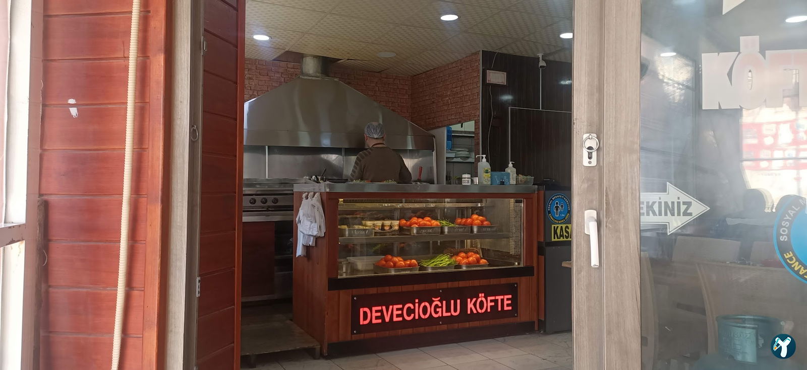 Devecioglu Kofte Salonu