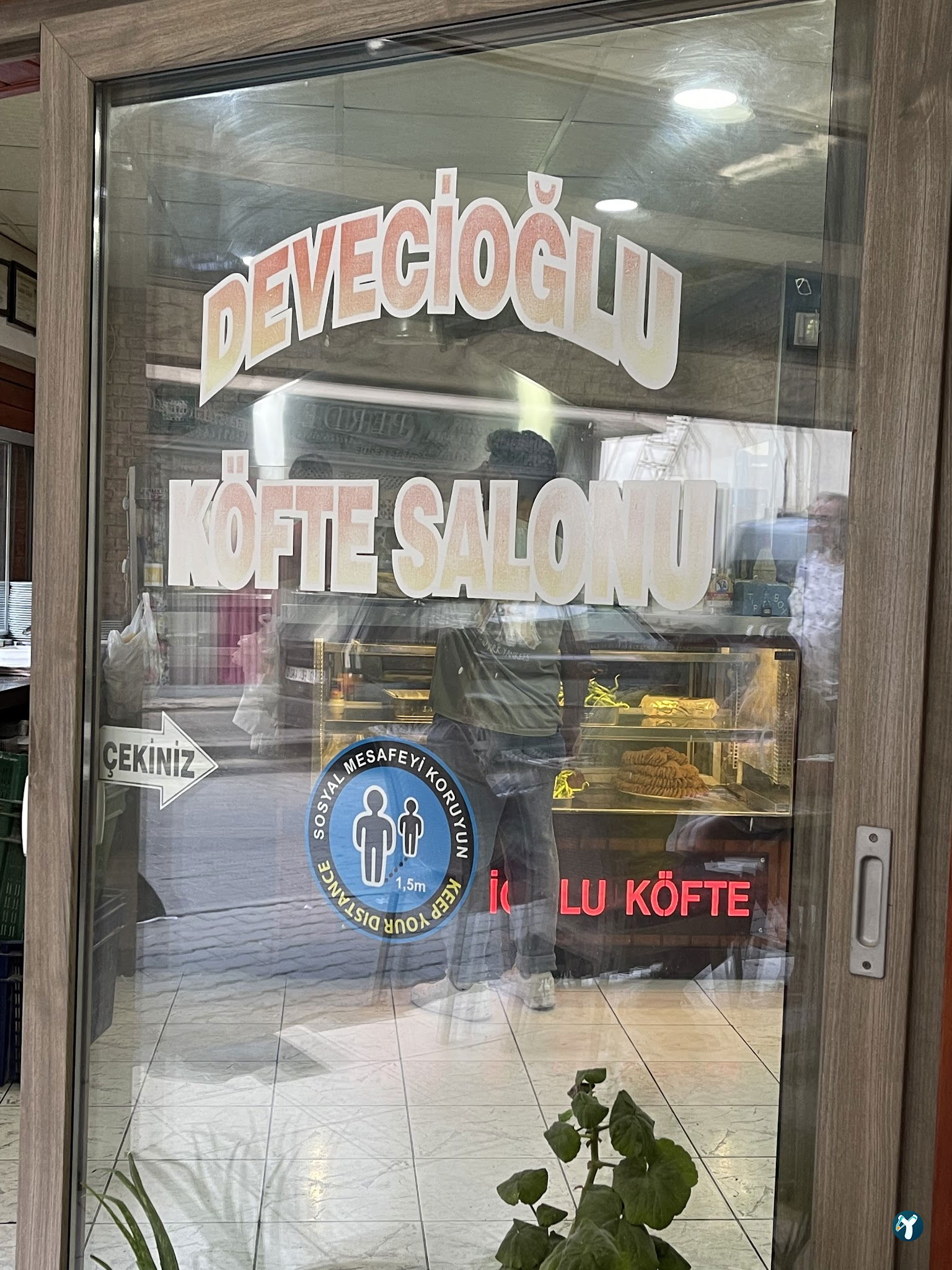 Devecioglu Kofte Salonu