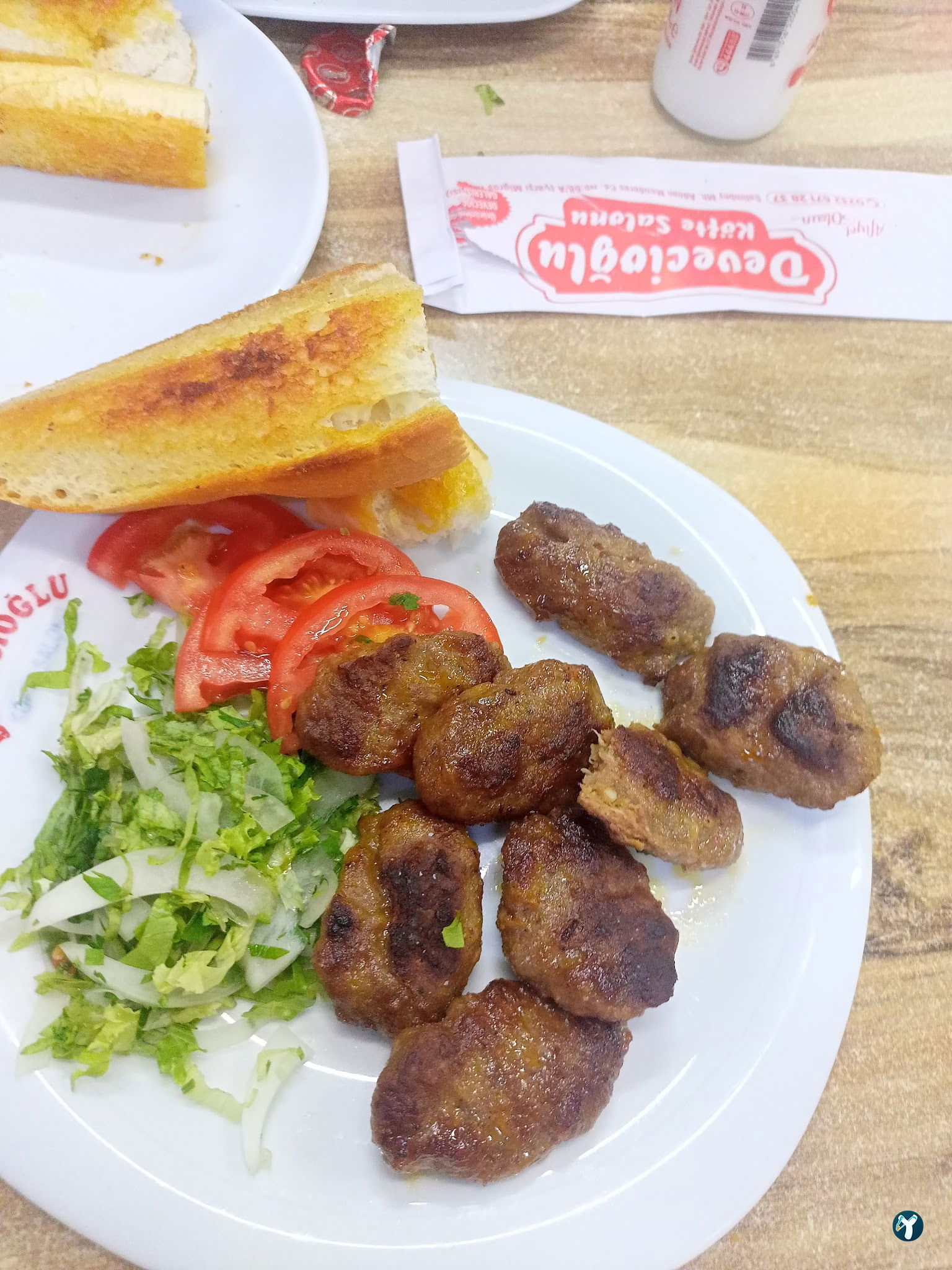 Devecioglu Kofte Salonu