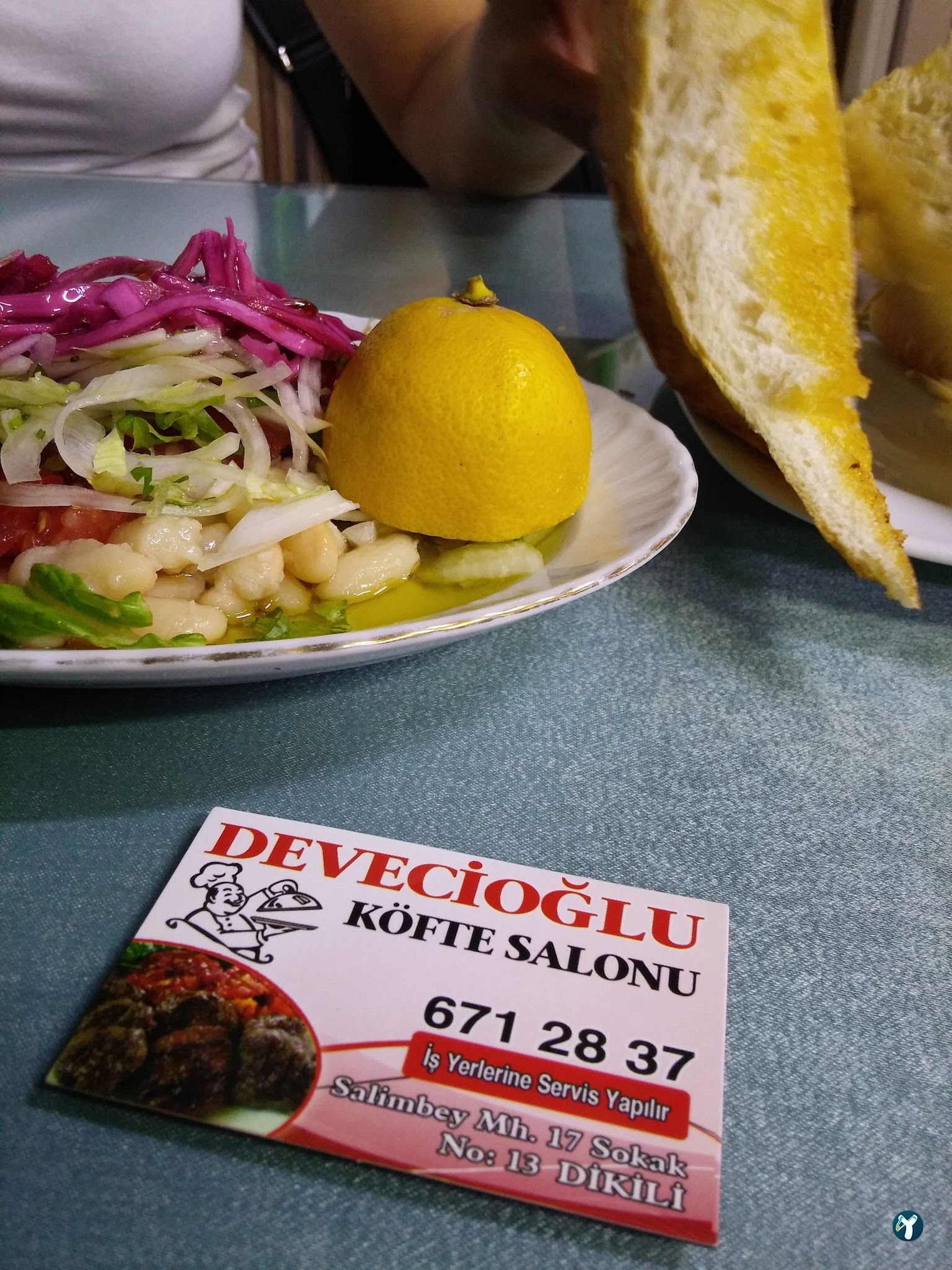 Devecioglu Kofte Salonu