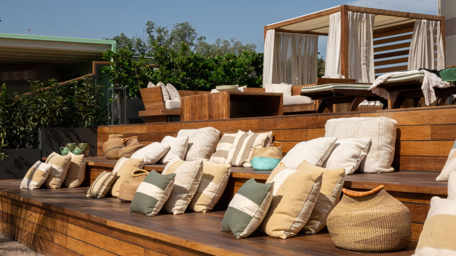 The Roof At The Ritz-Carlton, Istanbul