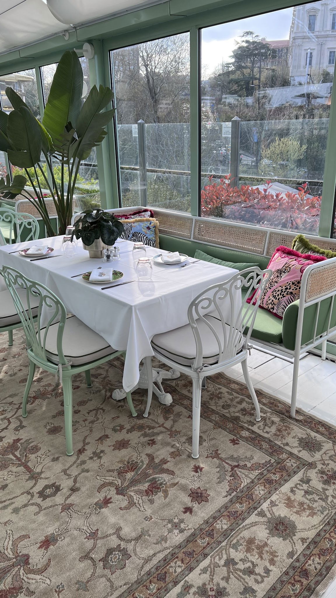 The Roof At The Ritz-Carlton, Istanbul