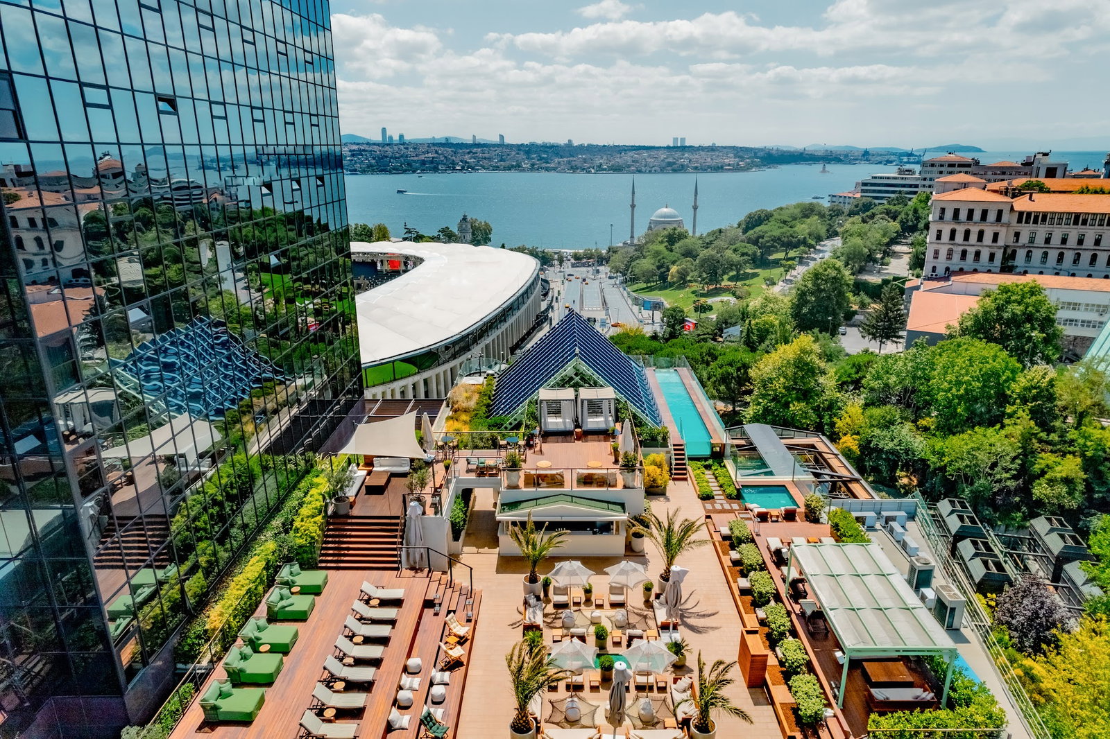 The Roof At The Ritz-Carlton, Istanbul