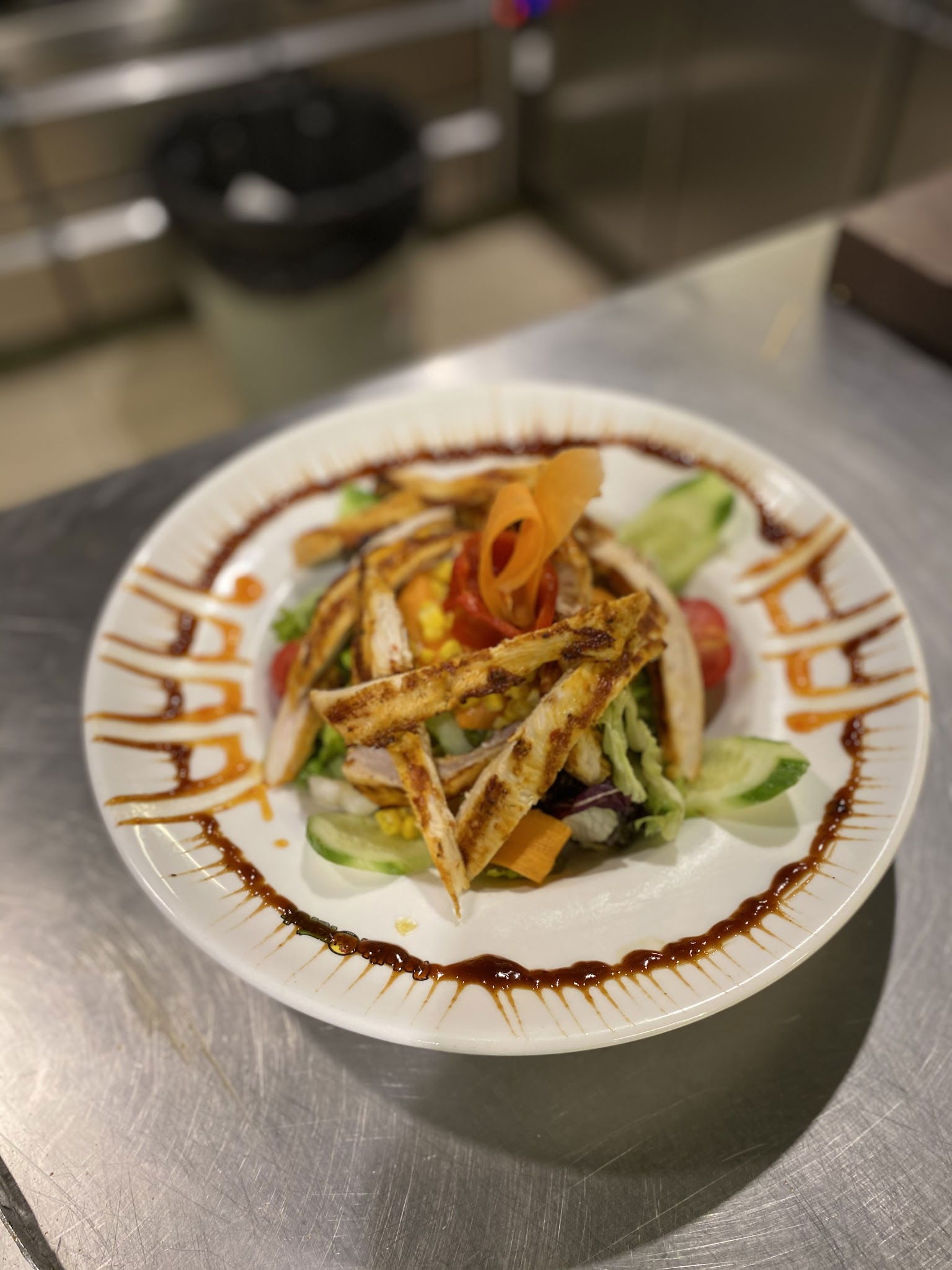 Çatal'Da Tavuk Bayraklı