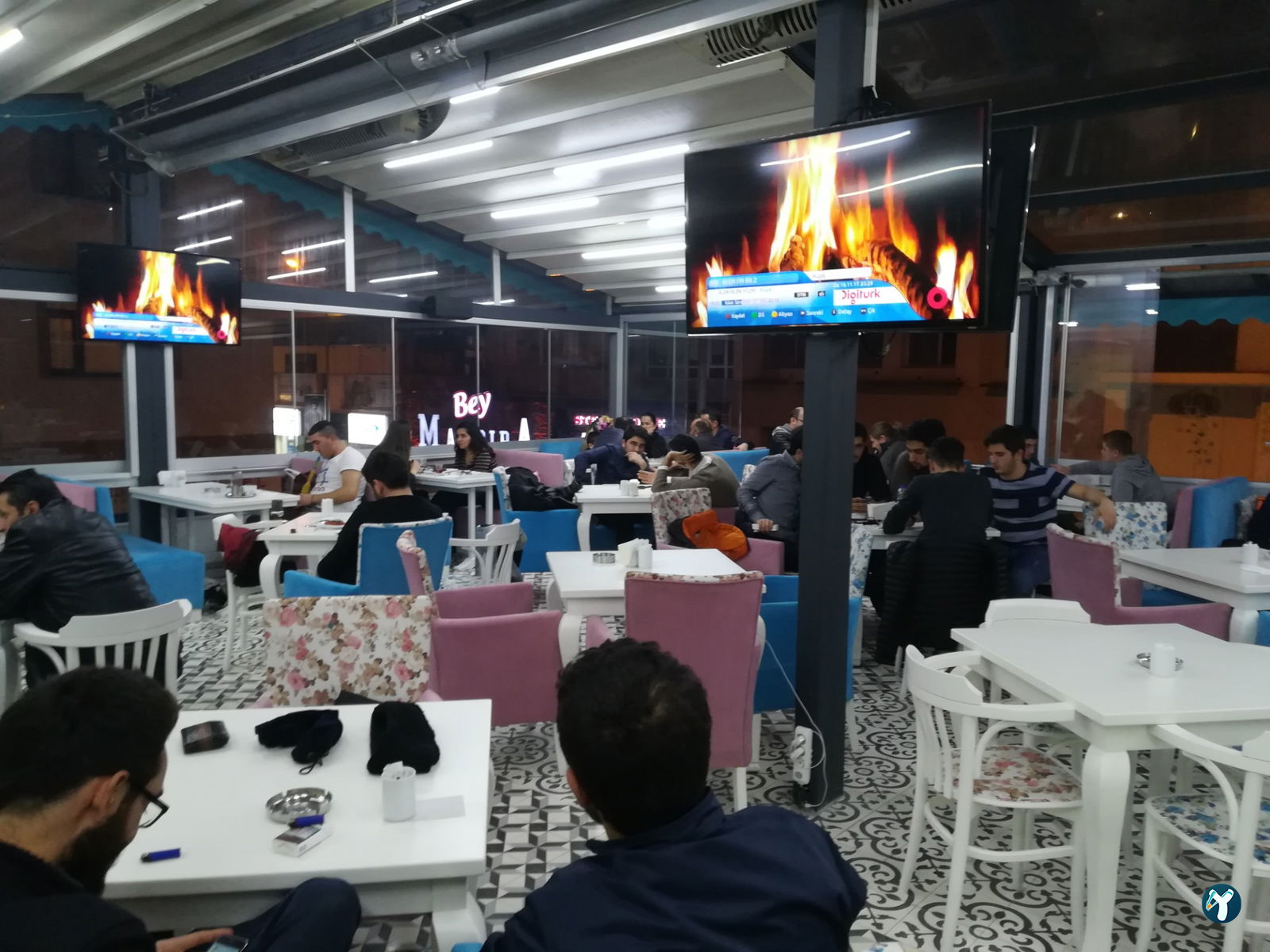 Si̇yabo Cafe
