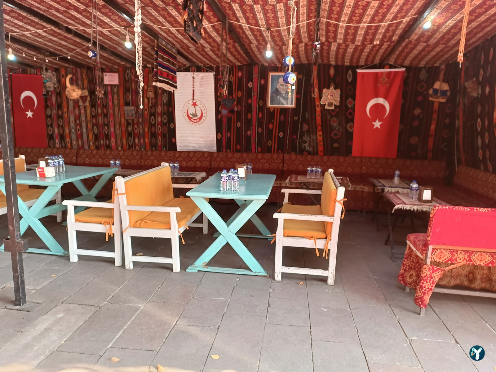 Gazi'M Cafe & Restaurant