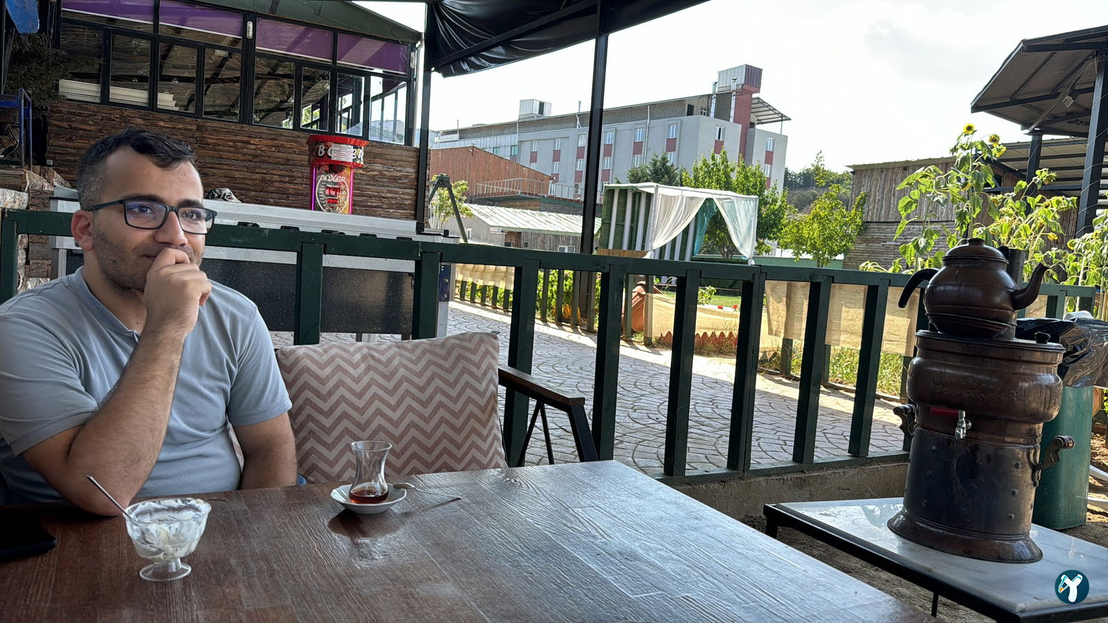 Violet Cafe & Restaurant / Et Mangal