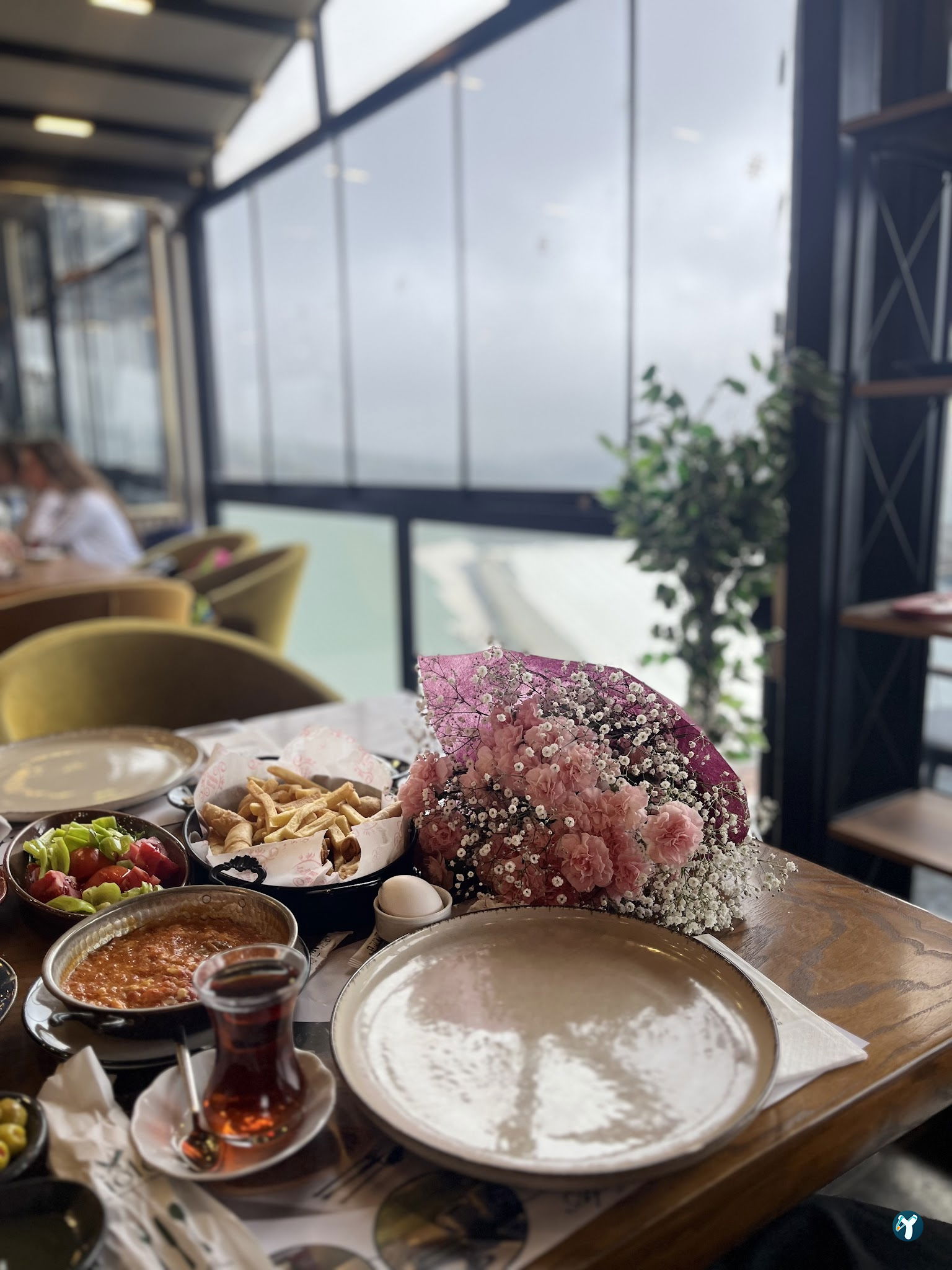 Violet Cafe & Restaurant / Et Mangal