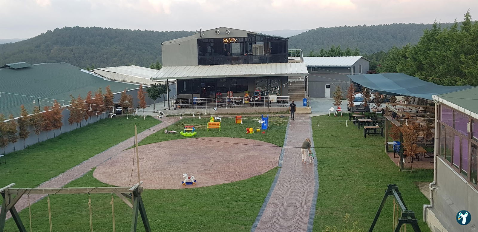 Violet Cafe & Restaurant / Et Mangal