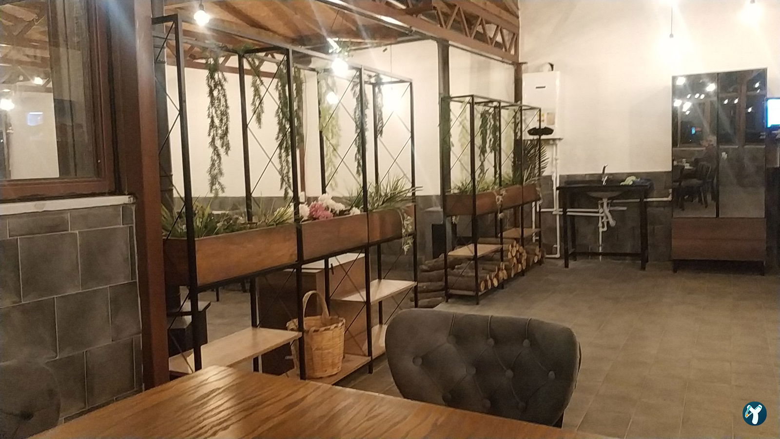 Violet Cafe & Restaurant / Et Mangal