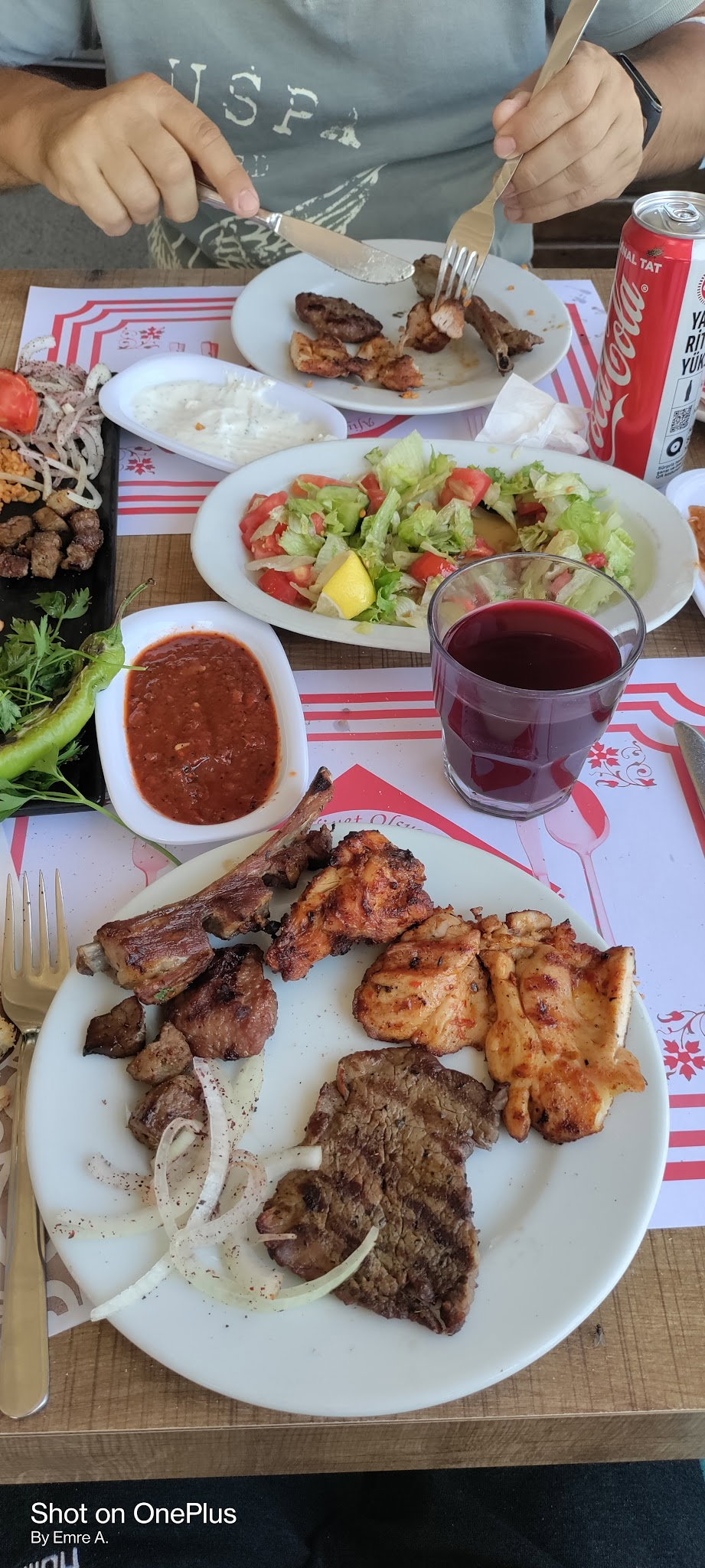 Hüseyin Usta”Közzde Mangal