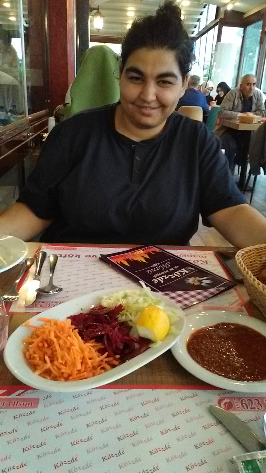 Hüseyin Usta”Közzde Mangal